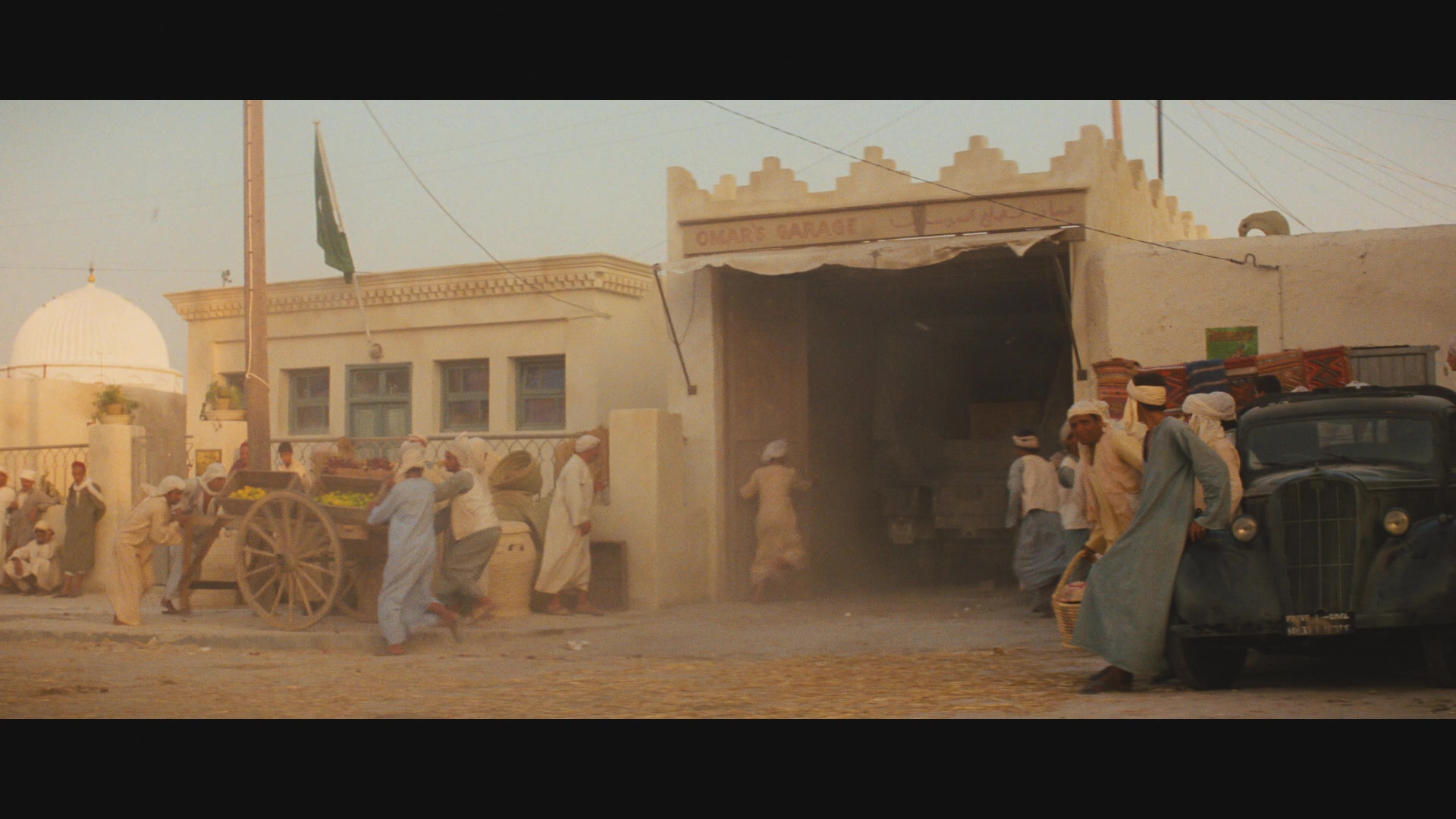 [夺宝奇兵1].Indiana.Jones.Raiders.of.the.Lost.Ark.1981.BluRay.1080p.AVC.DTS-HD.MA.5.1-F13@HDSpace     36.16G-12.jpg