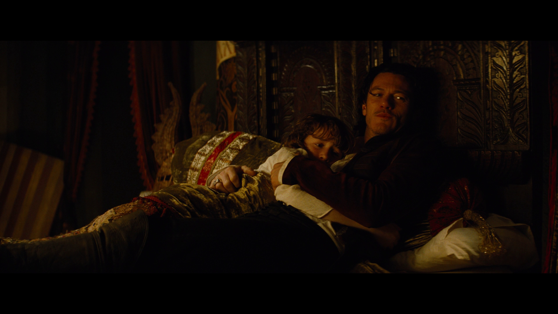 [德古拉元年].Dracula.Untold.2014.BluRay.1080p.AVC.DTS-HD.MA.5.1-F13@HDSpace     36.88G-4.png