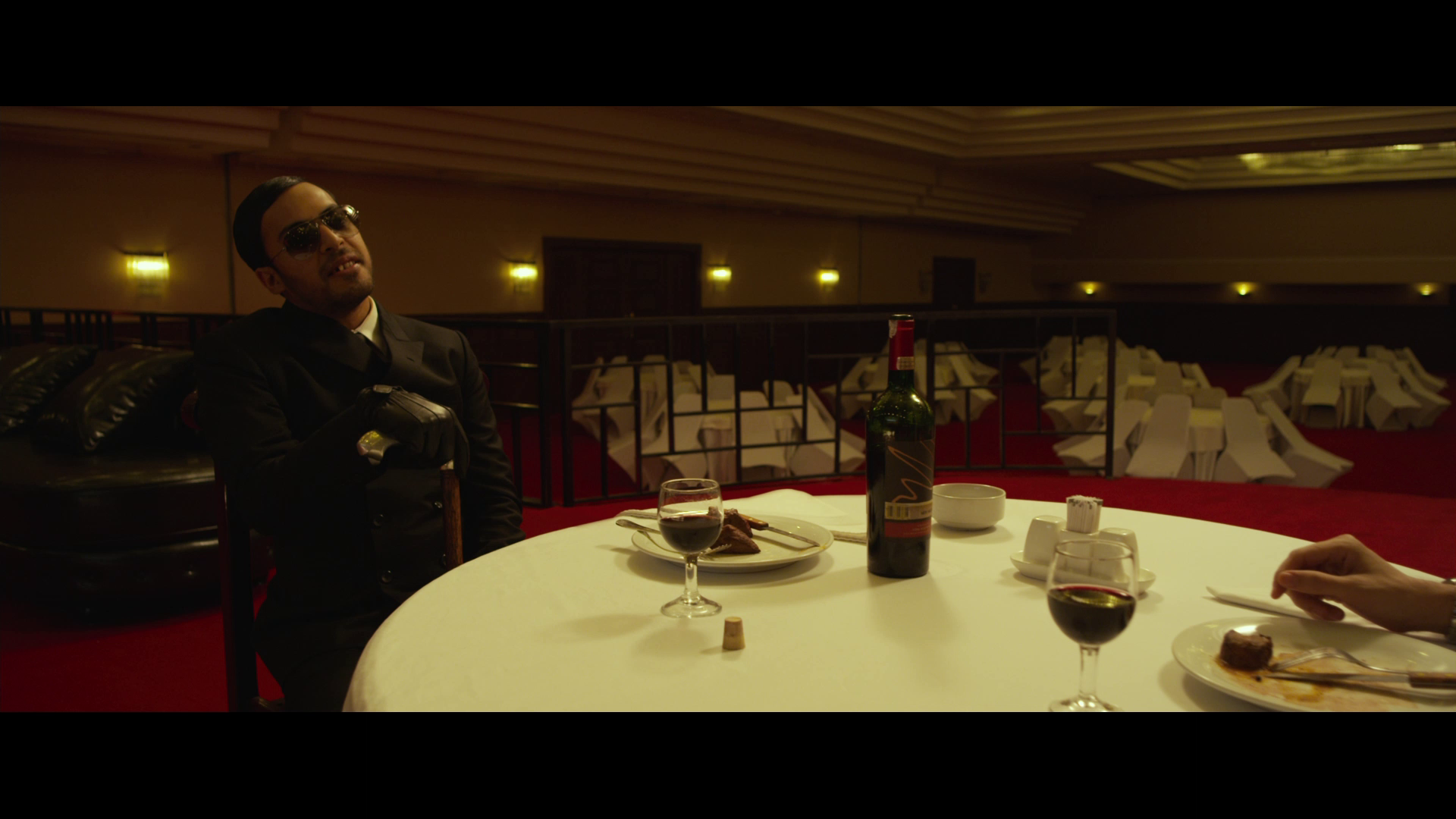 [突袭2].The.Raid.2.2014.BluRay.1080p.AVC.DTS-HD.MA.5.1-F13@HDSpace[41.09G]-12.png