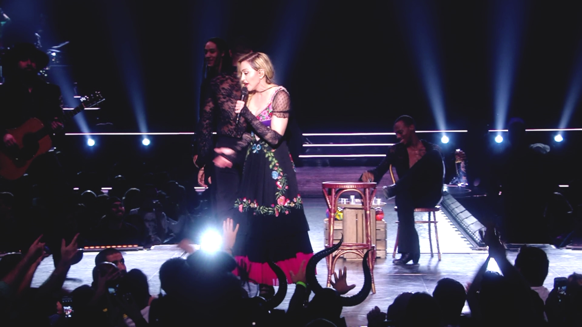 [麦当娜演唱会].Madonna.Rebel.Heart.Tour.2016.BluRay.1080i.AVC.DTS-HD.MA.5.1-MTeam   37.19G-7.png