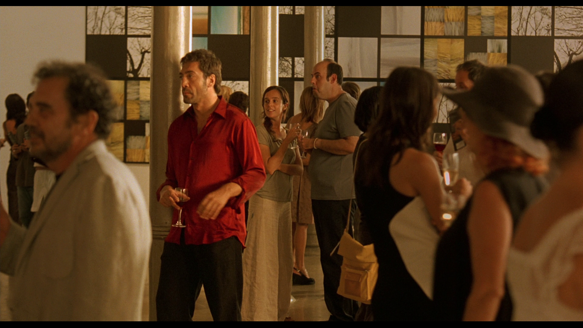 [午夜巴塞罗那].Vicky.Cristina.Barcelona.2008.BluRay.1080p.AVC.DTS-HD.MA.3.0-wezjh@OurBits    23.12G-9.png