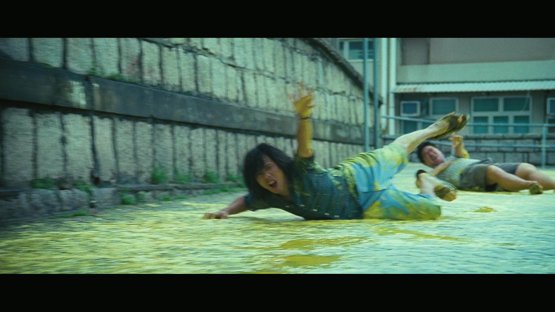 [出水芙蓉].The.Fantastic.Water.Babes.2010.BluRay.1080p.AVC.DTS-HD.MA.7.1-CHDBits    22.38G-13.jpg