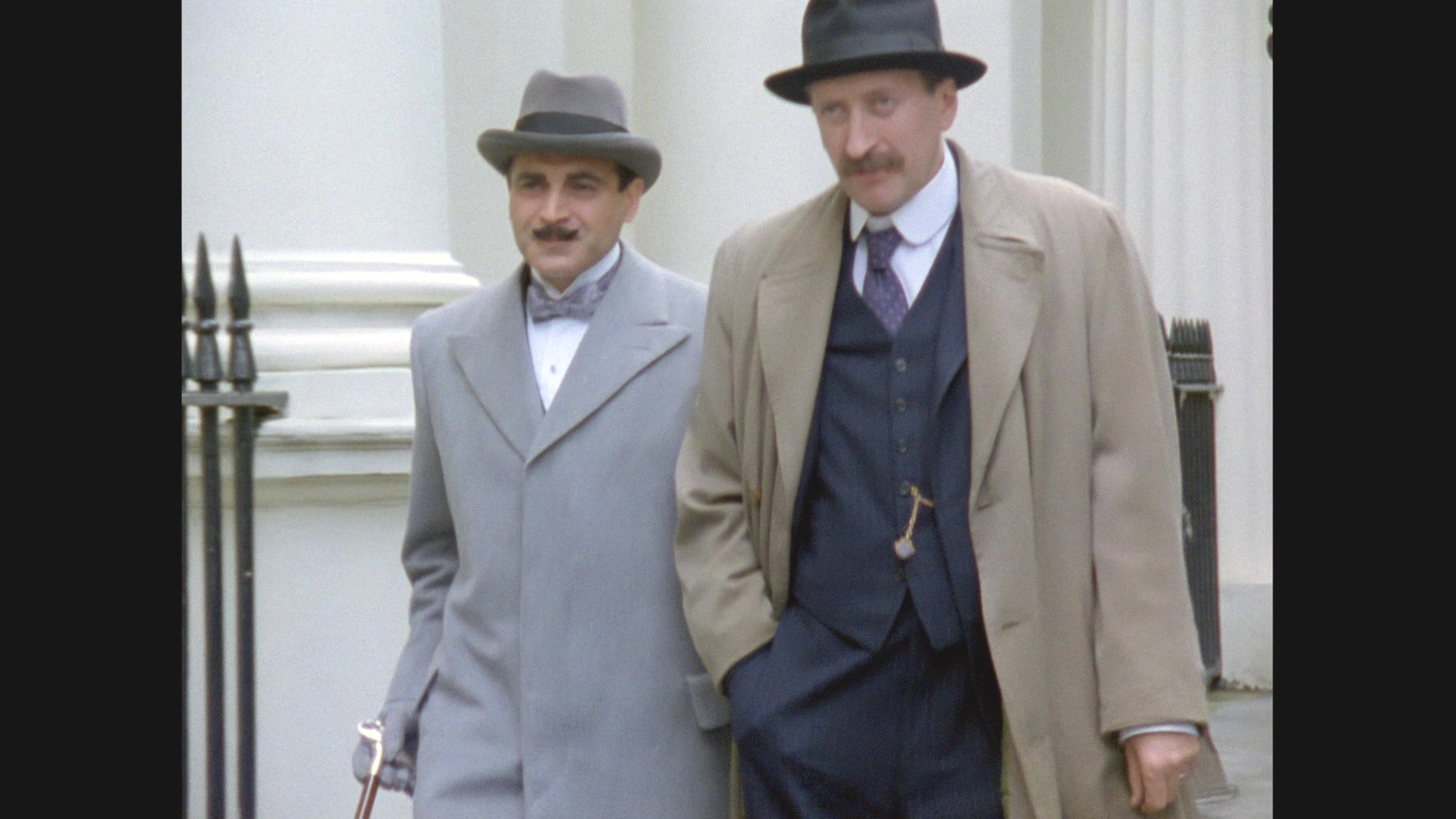 [大侦探波洛].Poirot.S01D01.1989.Acorn.BluRay.1080p.AVC.DD.2.0-blucook@CHDBits    43.98G-5.jpg