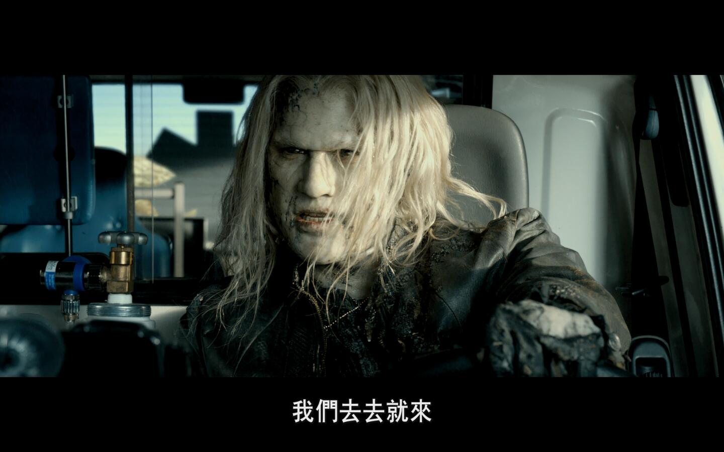 [灵魂战车2].Ghost.Rider.Spirit.of.Vengeance.2012.3D.BluRay.1080p.AVC.DTS-HD.MA.5.1-CHDBits  43.23G-7.jpg