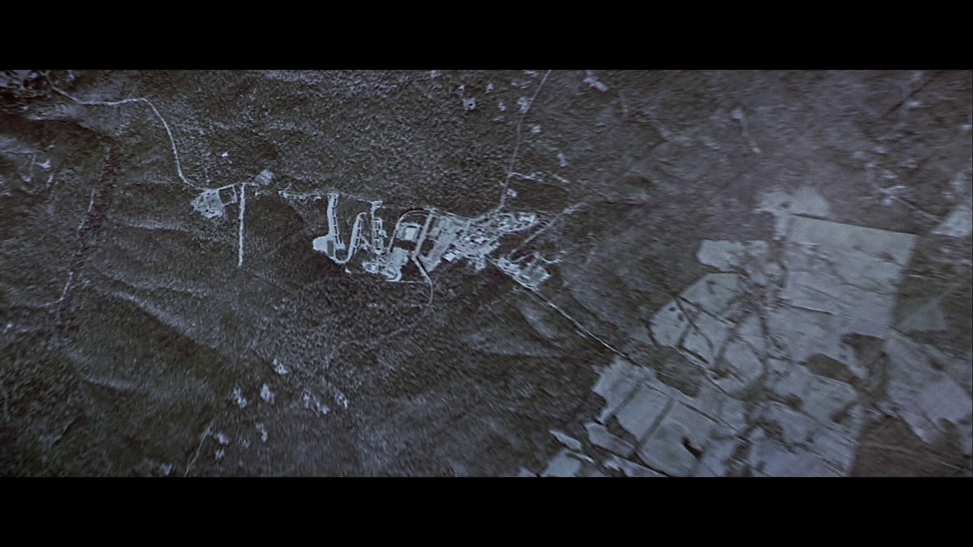 [惊天核网].The.Sum.of.All.Fears.2002.BluRay.1080p.AVC.TrueHD.5.1-TTG    40.14G-19.png