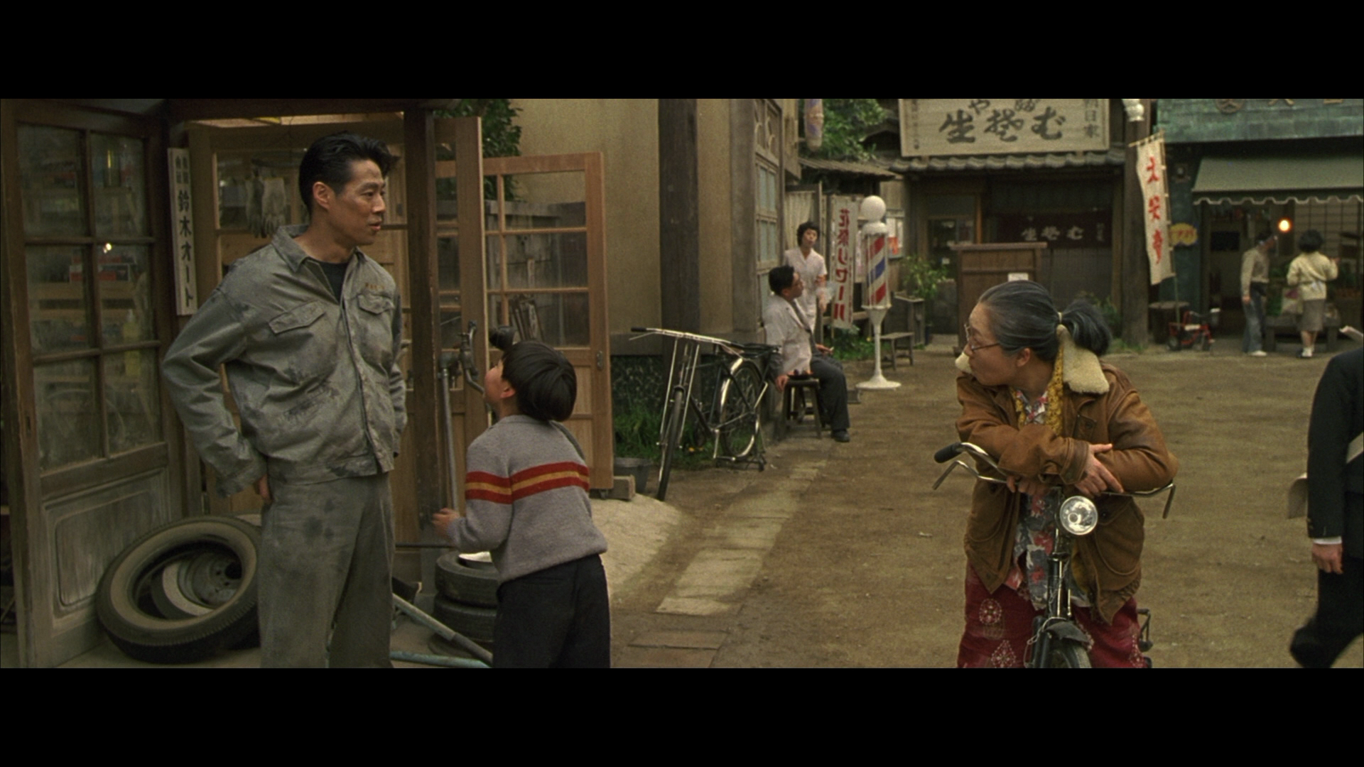 [永远的三丁目夕阳2].Always.Sunset.on.Third.Street.2.2007.BluRay.1080p.AVC.DTS-HD.MA.5.1-TTG   40.06G-2.png