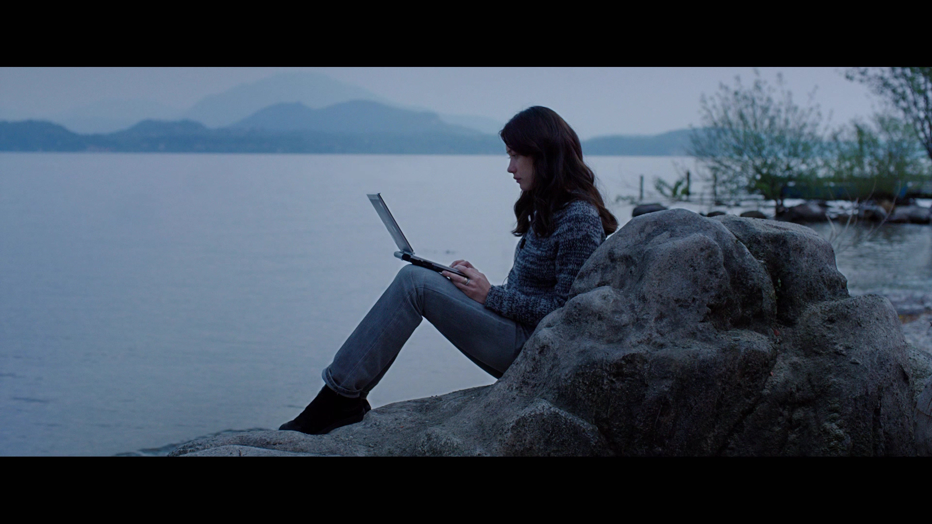 [爱情天文学].The.Correspondence.2016.BluRay.1080p.AVC.DTS-HD.MA.5.1-TTG   26.3G-14.jpg