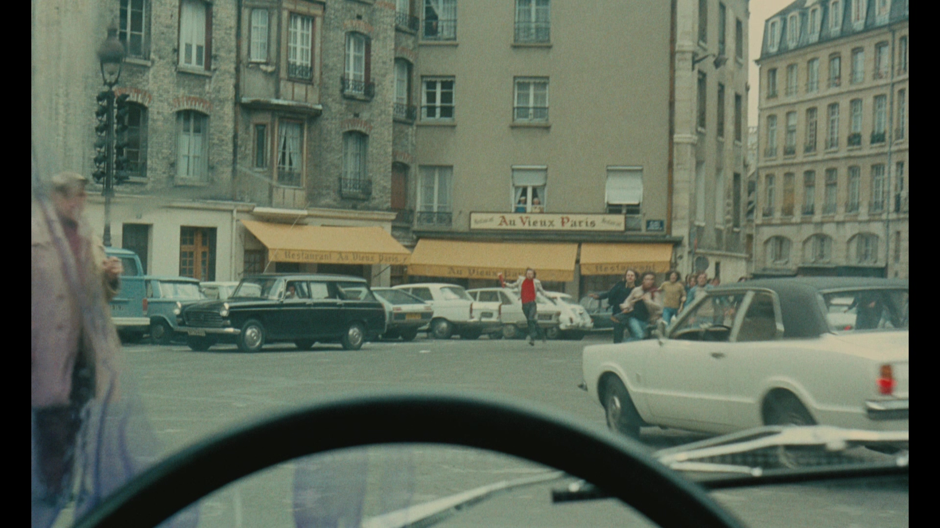 [耳光].La.Gifle.1974.BluRay.1080p.AVC.DTS-HD.MA.2.0-TTG    28.18G-3.jpg