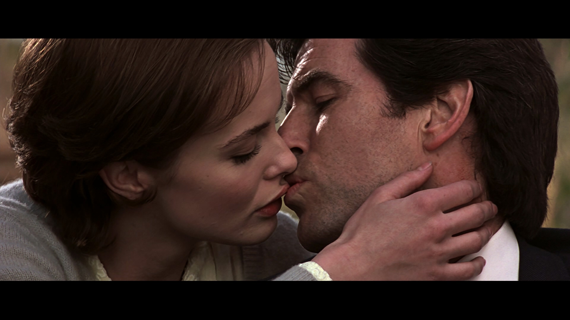 [007系列17黄金眼].GoldenEye.1995.TW.BluRay.1080p.AVC.DTS-HD.MA.5.1-TTG    44.35G-11.jpg