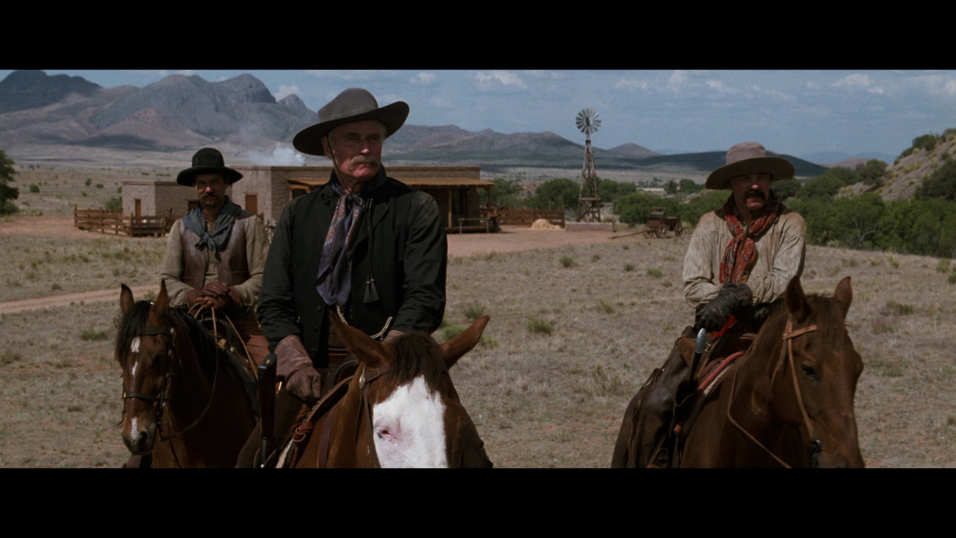 [墓碑镇].Tombstone.1993.CEE.BluRay.1080p.AVC.DTS-HD.MA.5.1-DiY@HDHome     39.55G-11.png