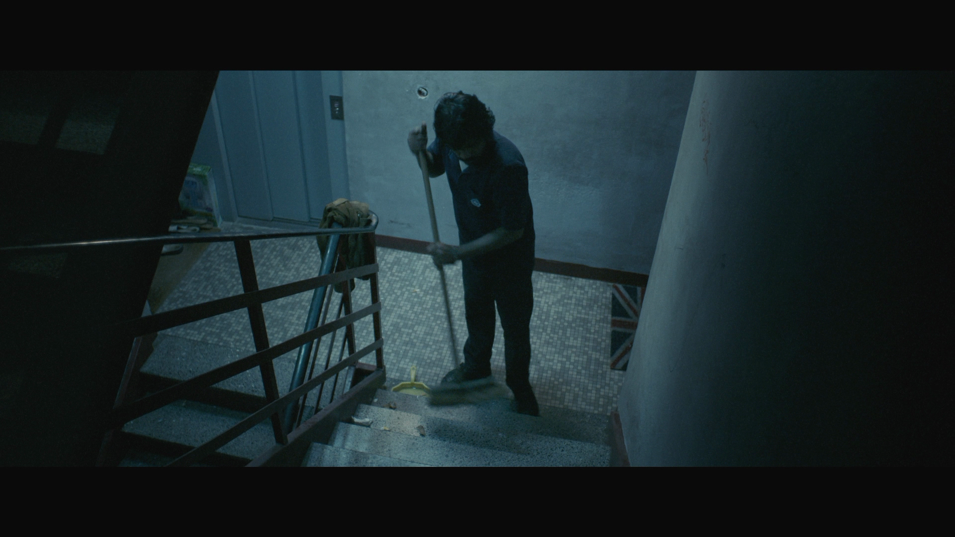 [流浪的迪潘].Dheepan.2015.CC.BluRay.1080p.AVC.DTS-HD.MA.5.1-DiY@HDHome     44.11G-4.png