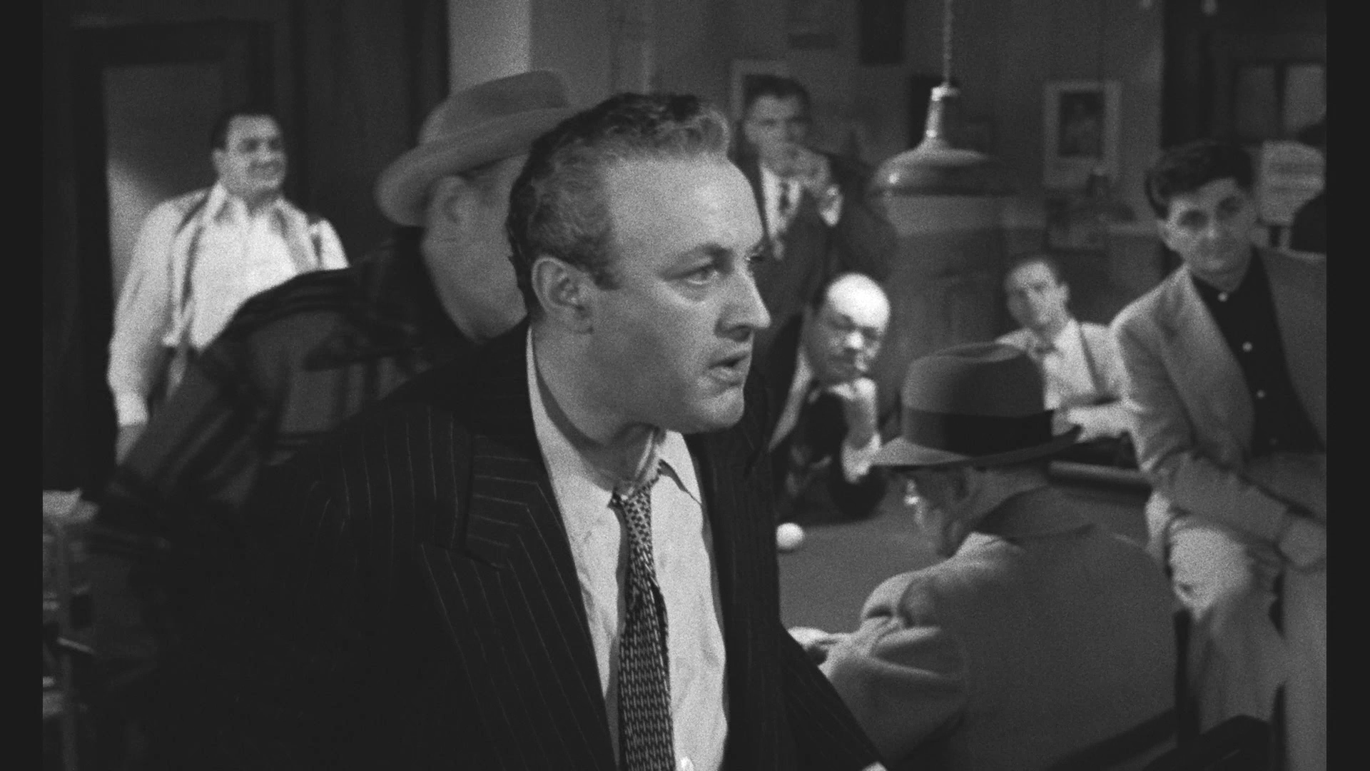 [码头风云].On.the.Waterfront.1954.D1.CC.BluRay.1080p.AVC.DTS-HD.MA.5.1-DiY@HDHome    44.18G-2.png