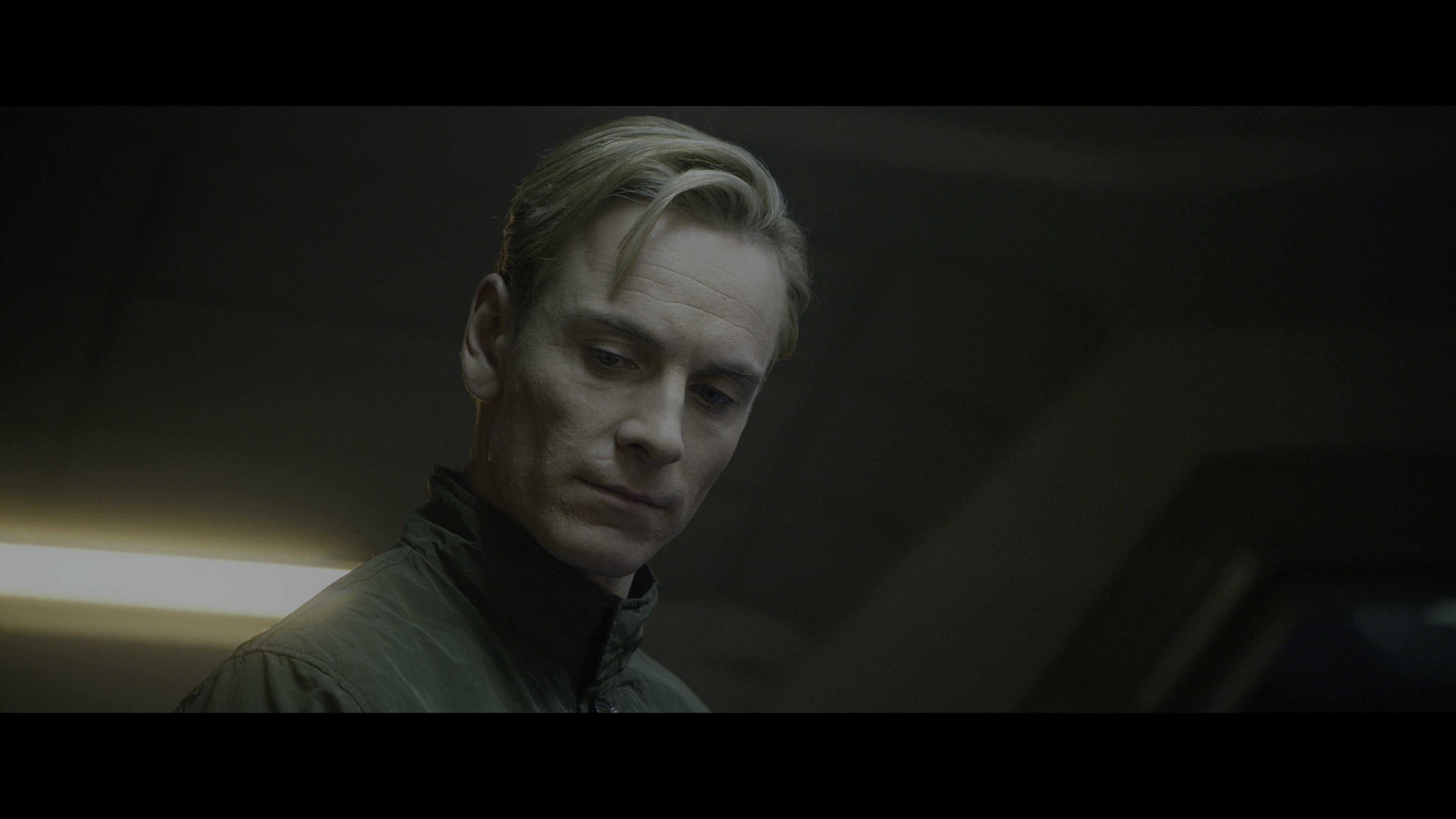 [普罗米修斯].Prometheus.2012.UHD.BluRay.2160p.HEVC.DTS-HD.MA.7.1-TERMiNAL  43.05G-6.jpg