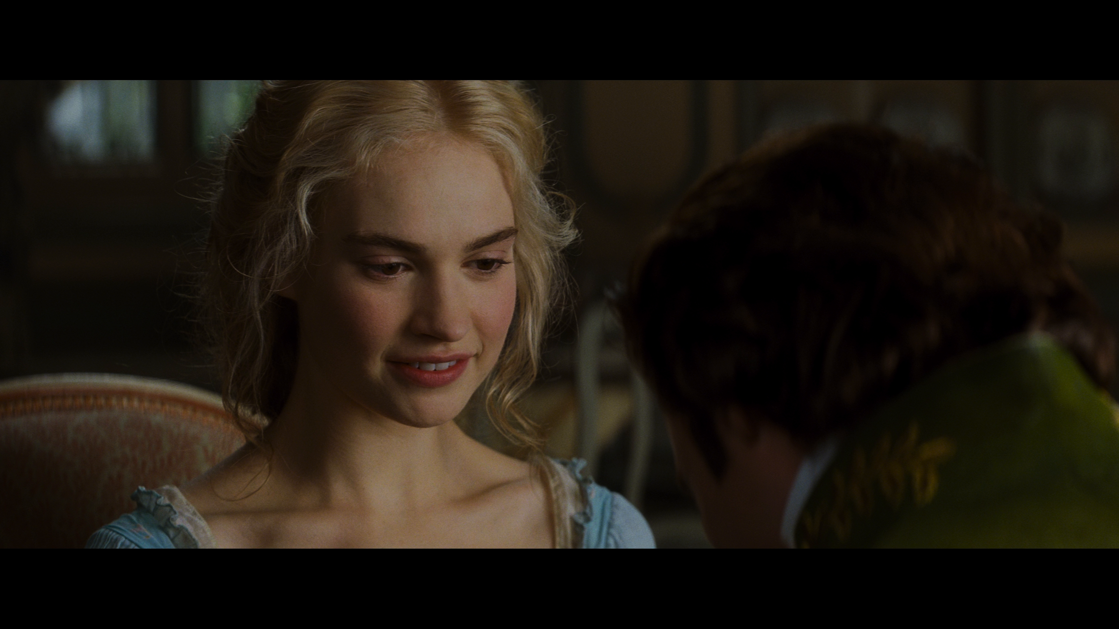 [灰姑娘].Cinderella.2015.UHD.BluRay.2160p.HEVC.TrueHD.7.1-BeyondHD     57.43G-5.png