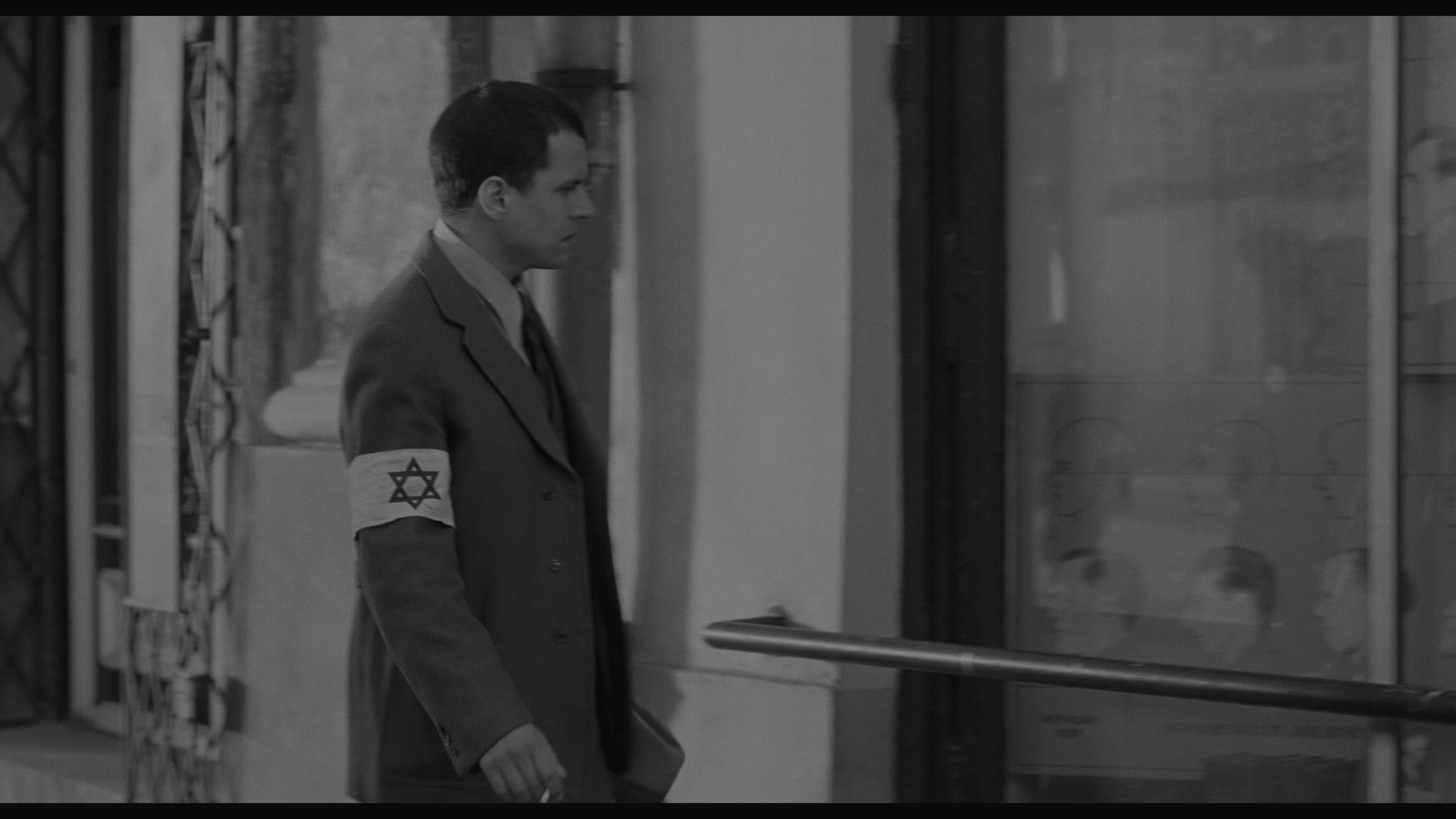 [辛德勒的名单].Schindler's.List.1993.UHD.BluRay.2160p.HEVC.TrueHD.7.1-LianHH@CHDBits     102.27G-21.png