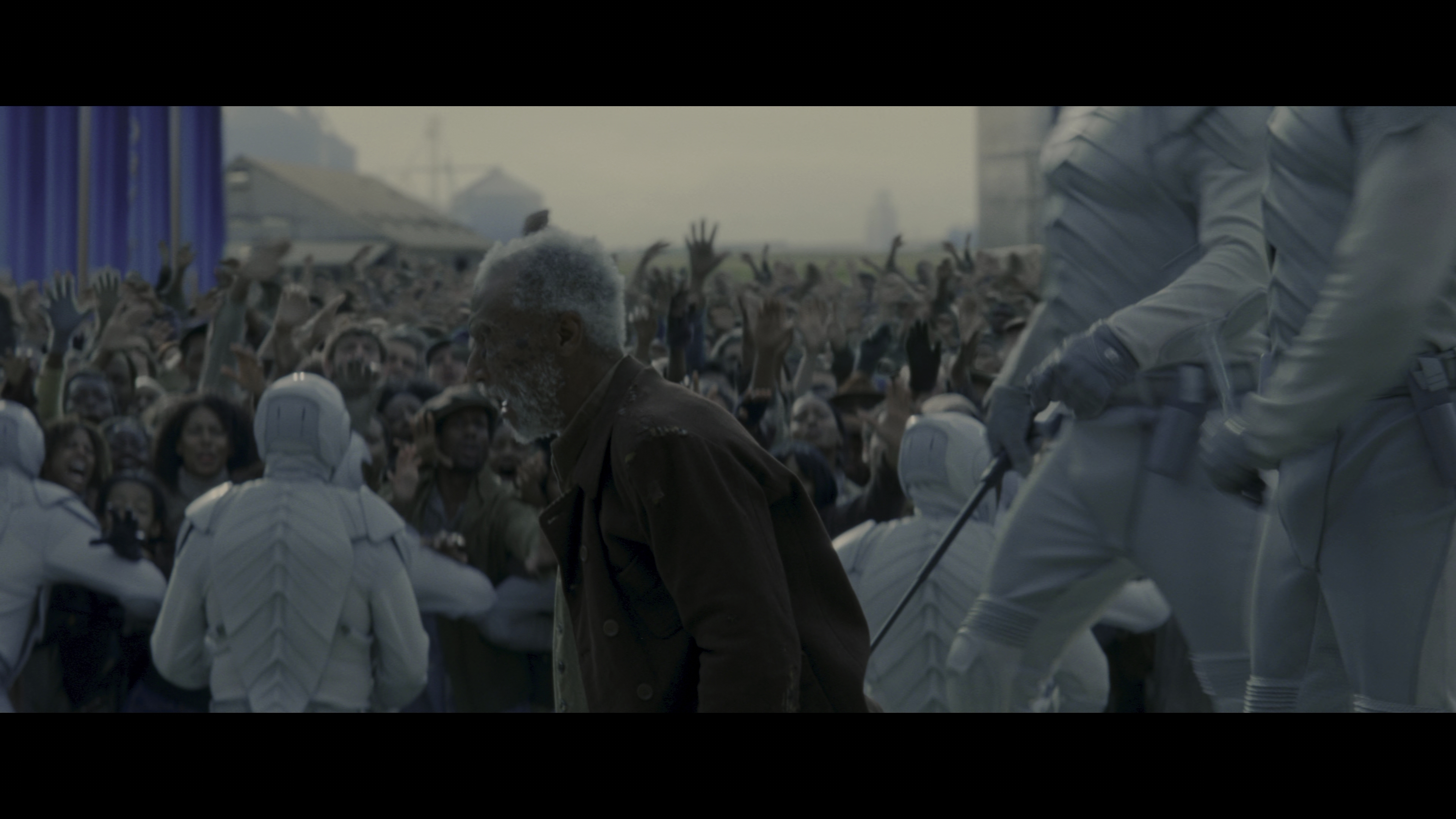 [饥饿游戏2].The.Hunger.Games.2013.UHD.BluRay.2160p.HEVC.TrueHD.7.1-sGnb@CHDBits  92.13G-7.jpg