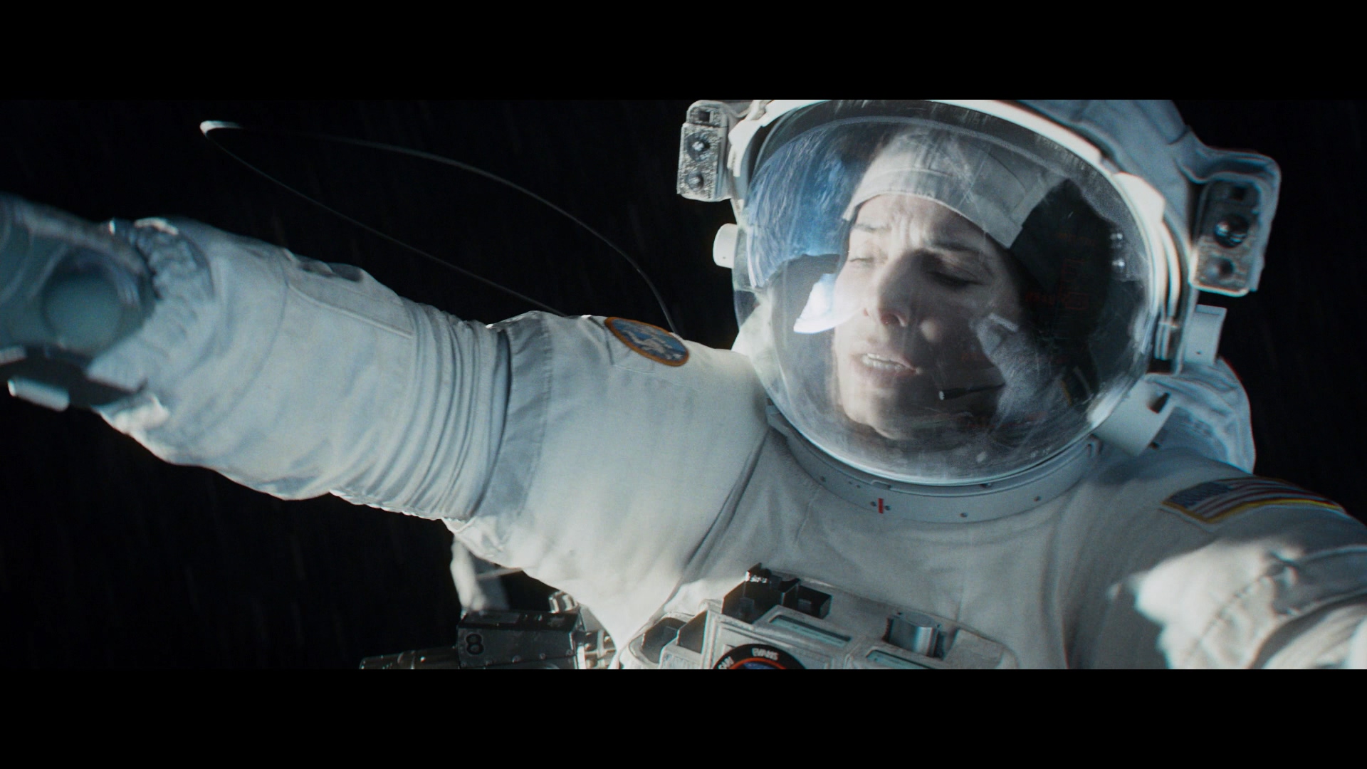 [地心引力].Gravity.2013.TW.BluRay.1080p.AVC.DTS-HD.MA.5.1-Muma   44.13G5 t5 O% h$ a2 x) M-7.jpg