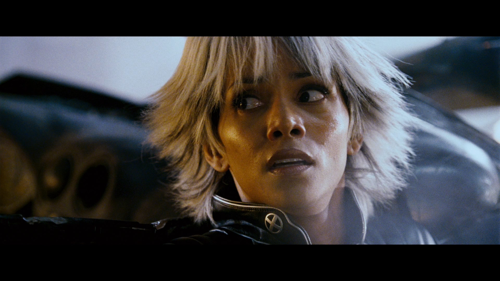 [X战警3].X-Men.III.2006.BluRay.1080p.AVC.DTS-HD.MA.6.1-Chinagear@HDStar    26.26G+ s" u! N6 |8 u- _" f-11.jpg