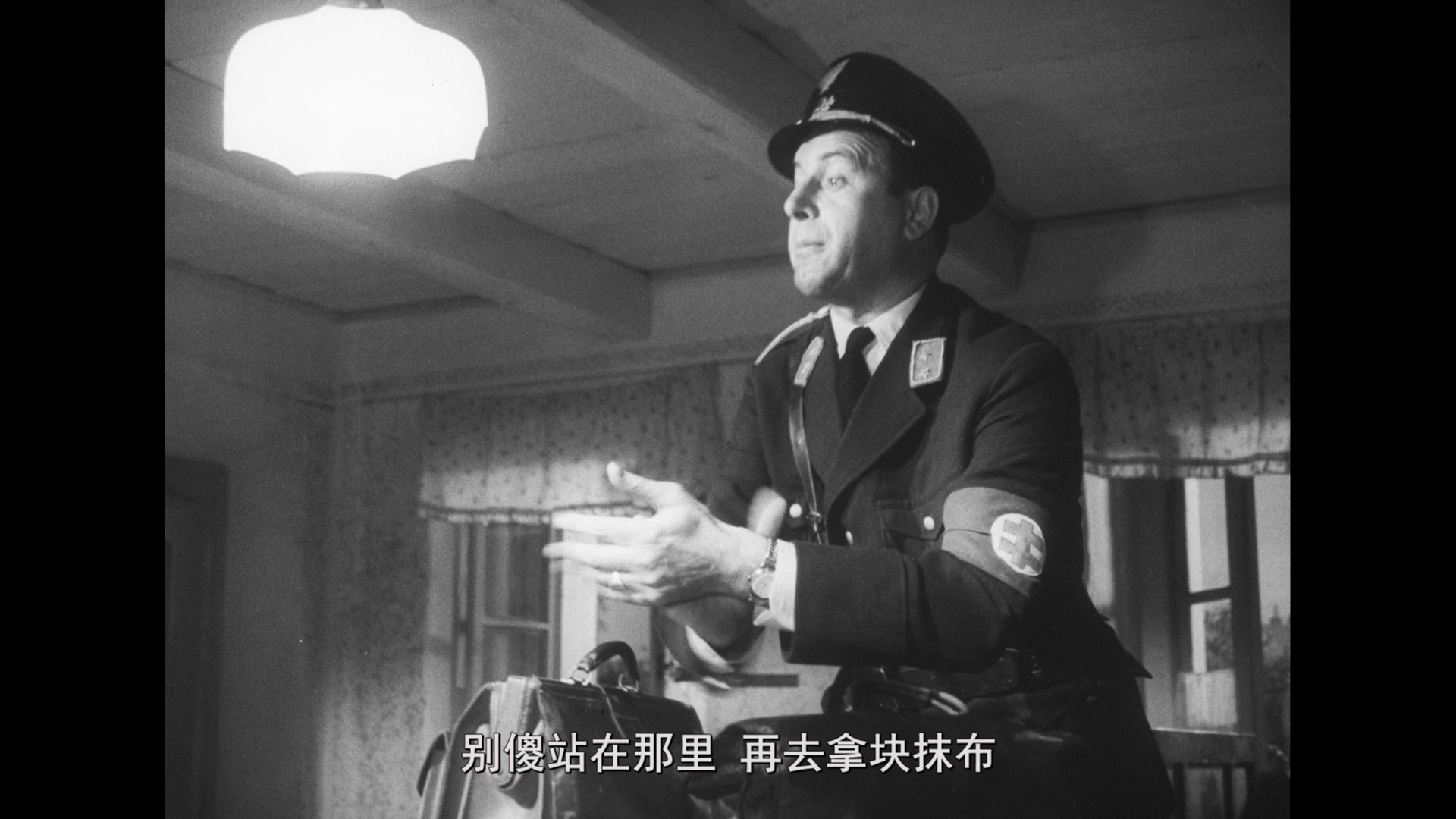 [大街上的商店].The.Shop.on.the.High.Street.1965.GBR.BluRay.1080p.AVC.LPCM.2.0-smwy8888@DyFm   43.42G-2.jpg