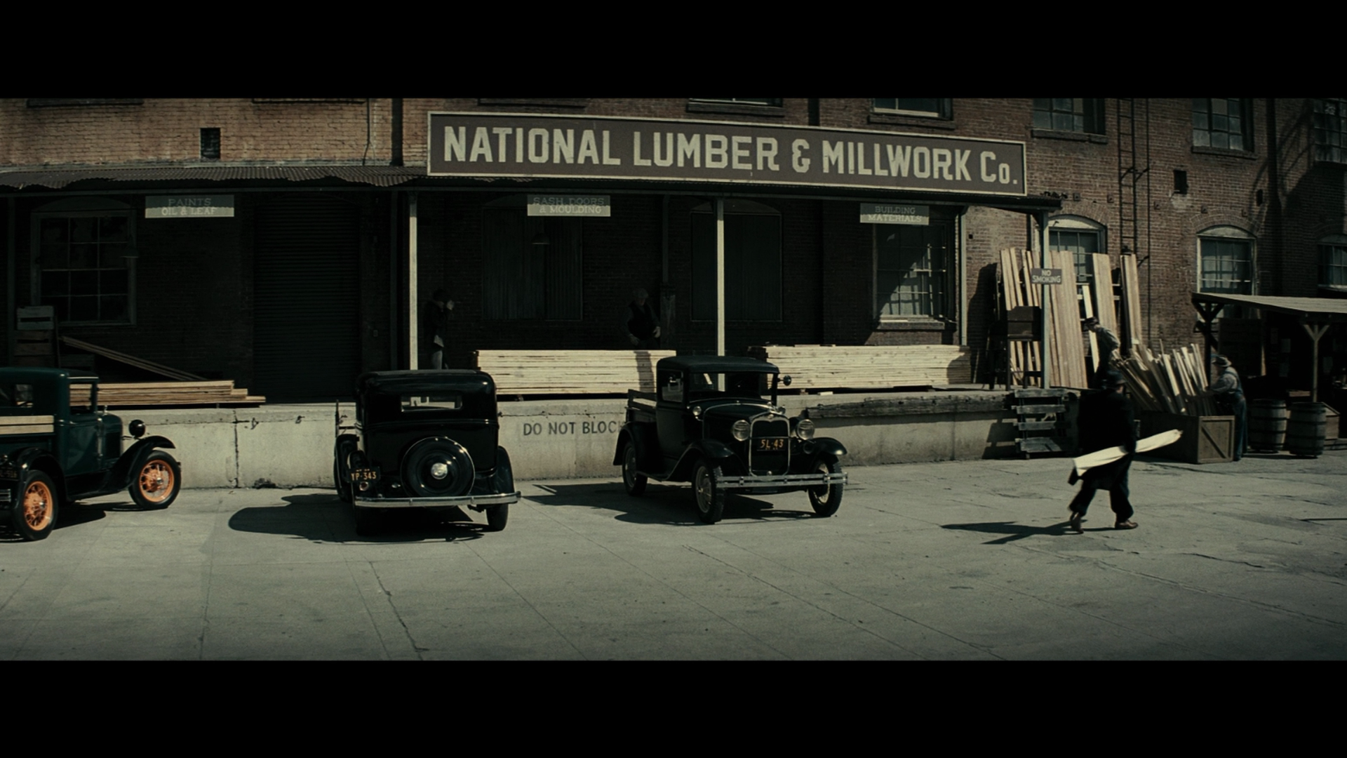 [胡佛].J.Edgar.2011.BluRay.1080p.AVC.DTS-HD.MA.5.1-DaNieL     34.69G& g; G7 U1 ~! }' X- ^& e5 Q-8.png