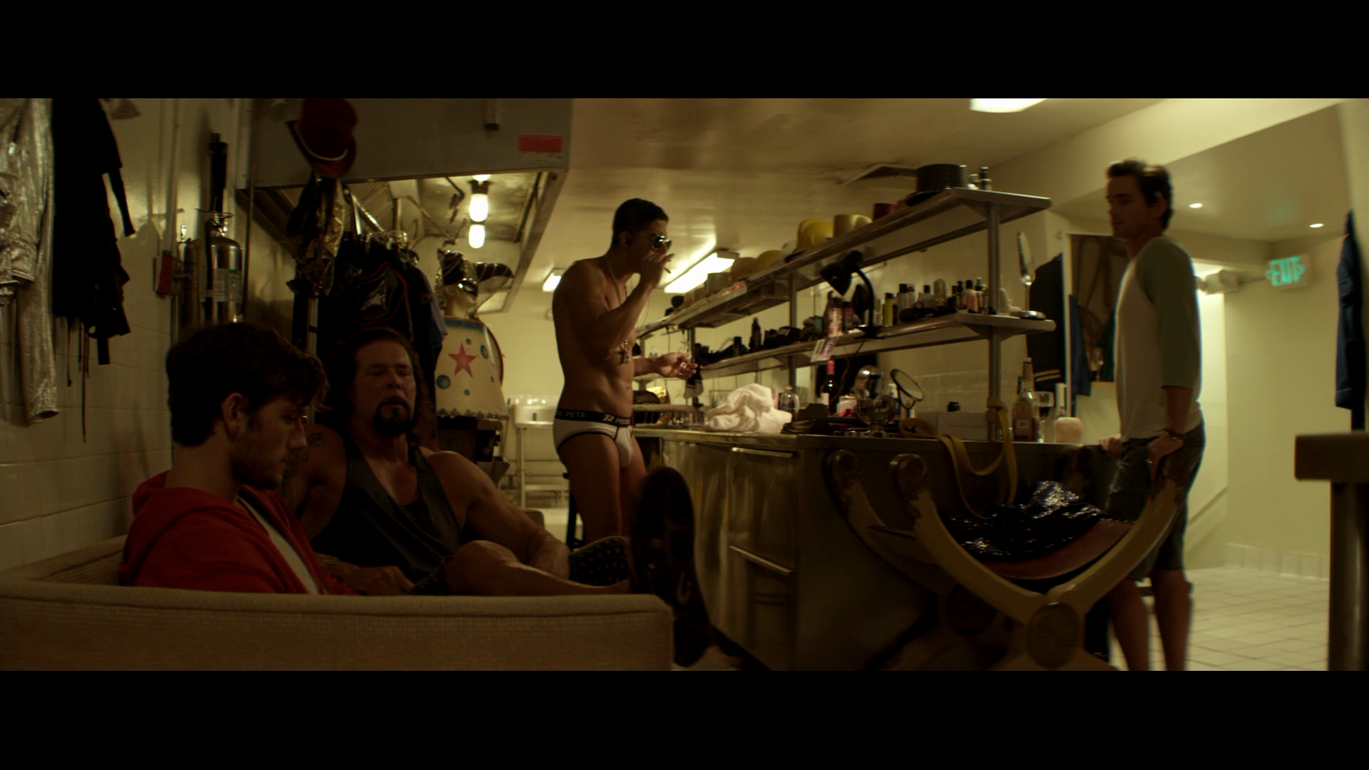 [魔力麦克].Magic.Mike.2012.BluRay.1080p.AVC.DTS-HD.MA.5.1-PCH   28.28G* y& W1 B* {9 r6 c9 r- n2 ~& A-4.png