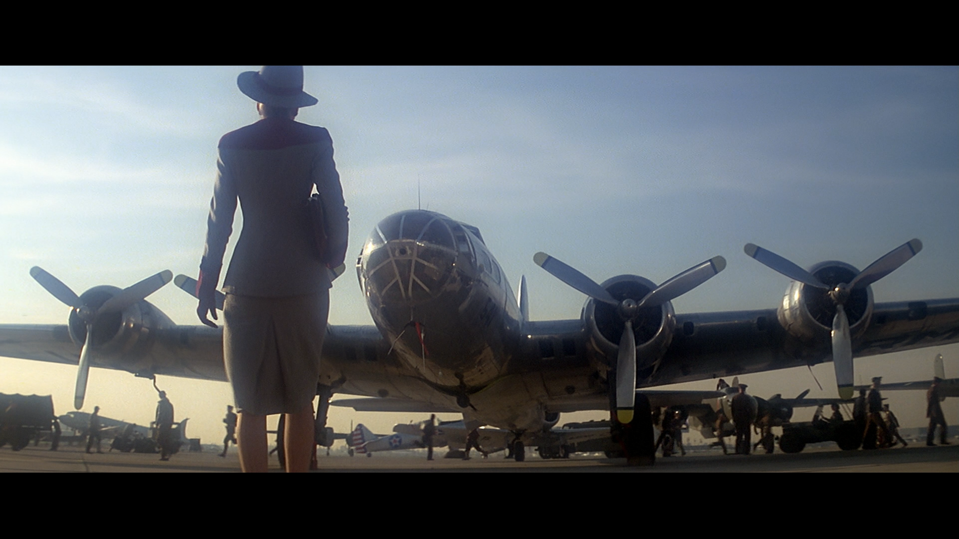 [一九四一].1941.1979.Extended.BluRay.1080p.AVC.DTS-HD.MA.5.1-HDBEE   39.79G- ^  g% [6 R: b-11.png