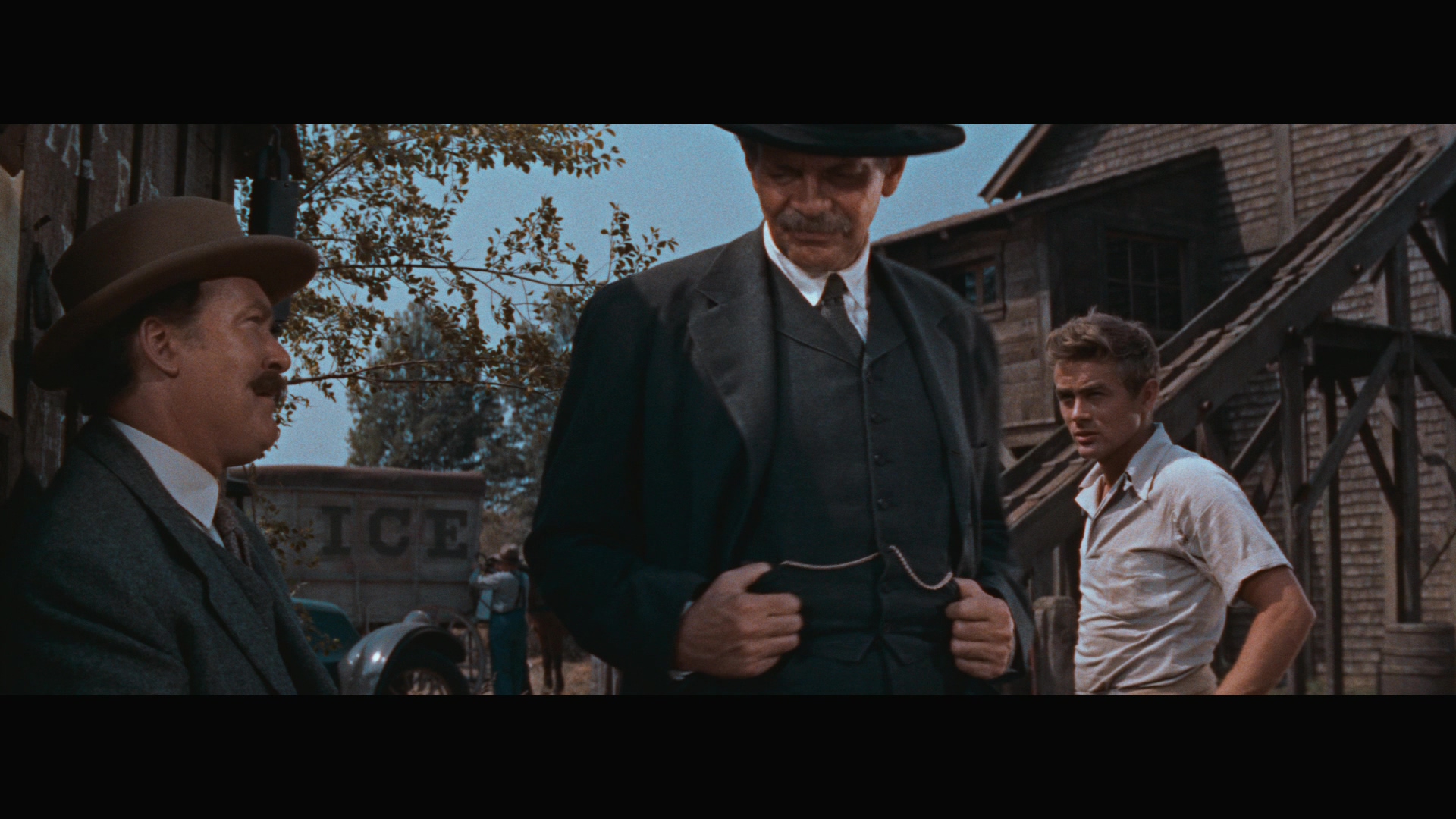 [伊甸园之东].East.of.Eden.1955.BluRay.1080p.AVC.DTS-HD.MA.5.1-NoGroup   40.34G9 L  _3 g# Z5 k$ t, H$ [1 Q; N$ r-4.jpg