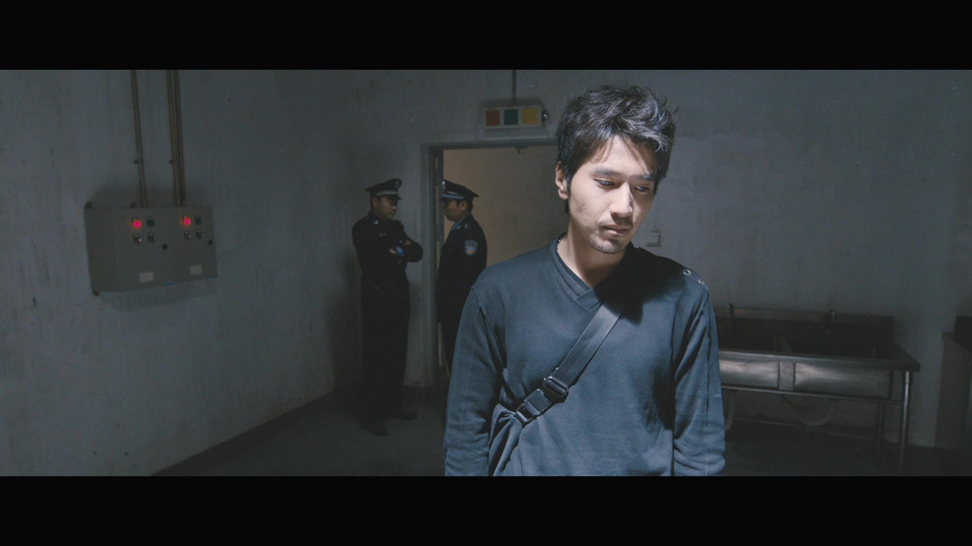 [搜索].Caught.in.the.Web.2012.BluRay.1080p.AVC.TrueHD.5.1-DIY@3201   22.61G-14.jpg