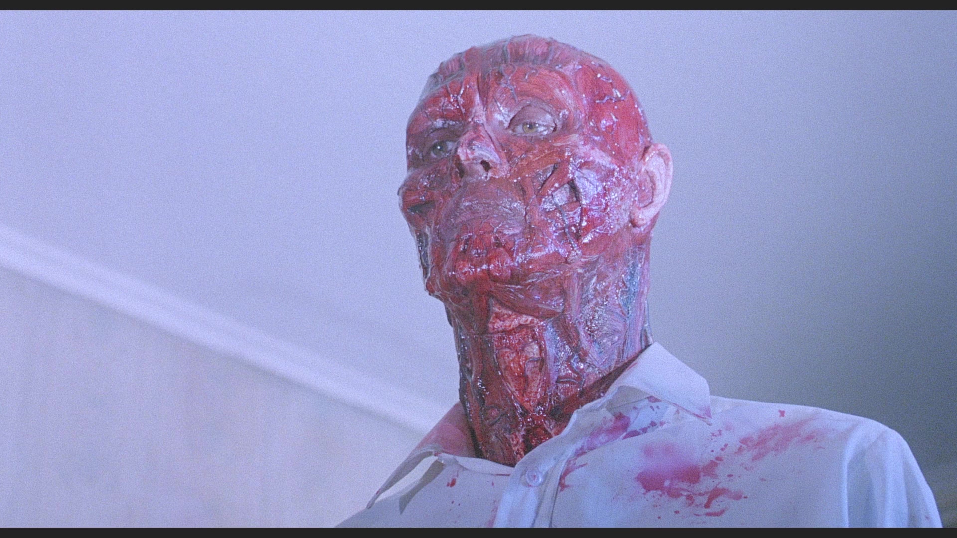 [养鬼吃人1].Hellraiser.1987.Arrow.BluRay.1080p.AVC.DTS-HD.MA.5.1-CultFilms   44.08G7 J- s& i2 B. V3 `-10.jpg