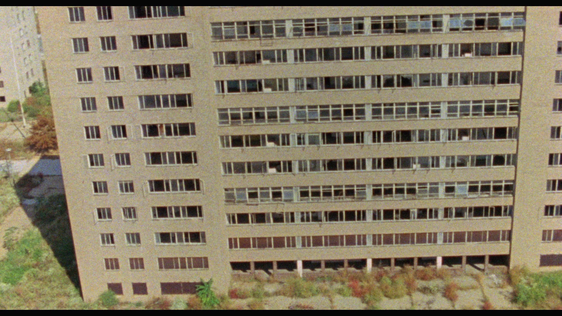 [失衡生活].Koyaanisqatsi.1982.CC.BluRay.1080p.AVC.DTS-HD.MA.5.1-DON    45.88G+ d) V0 ?+ d. ?5 |2 u4 w& u-8.jpg