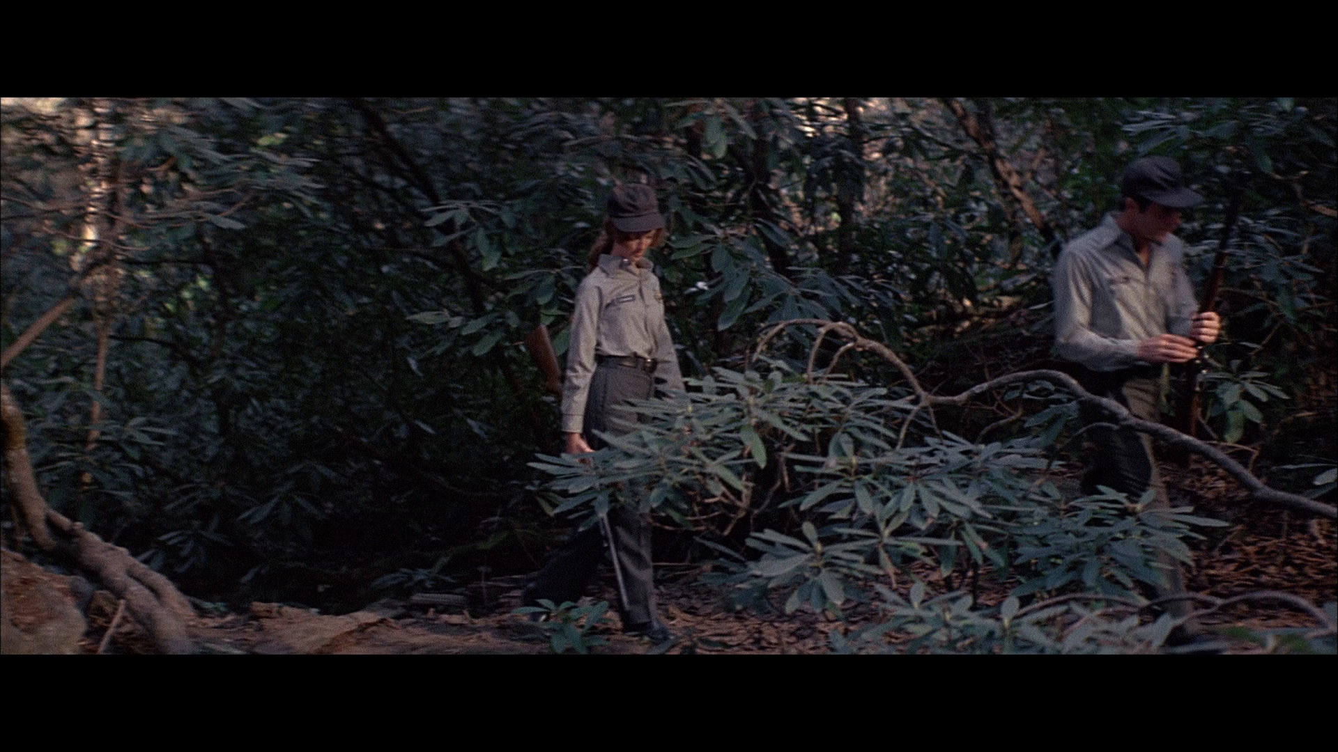 [大灰熊].Grizzly.1976.GBR.BluRay.1080p.AVC.LPCM.2.0-VEXHD    21.72G9 M5 o( i- K& m4 a-3.png