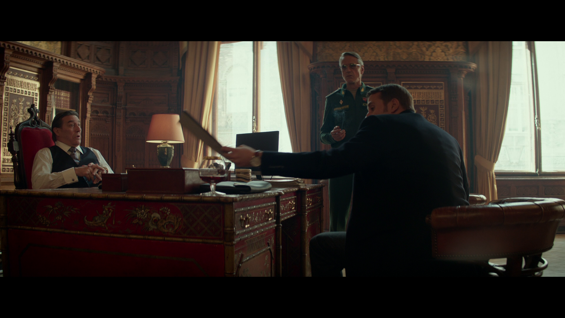 [红雀].Red.Sparrow.2018.TWN.BluRay.1080p.AVC.DTS-HD.MA.7.1-nLiBRA    41.31G-13.png