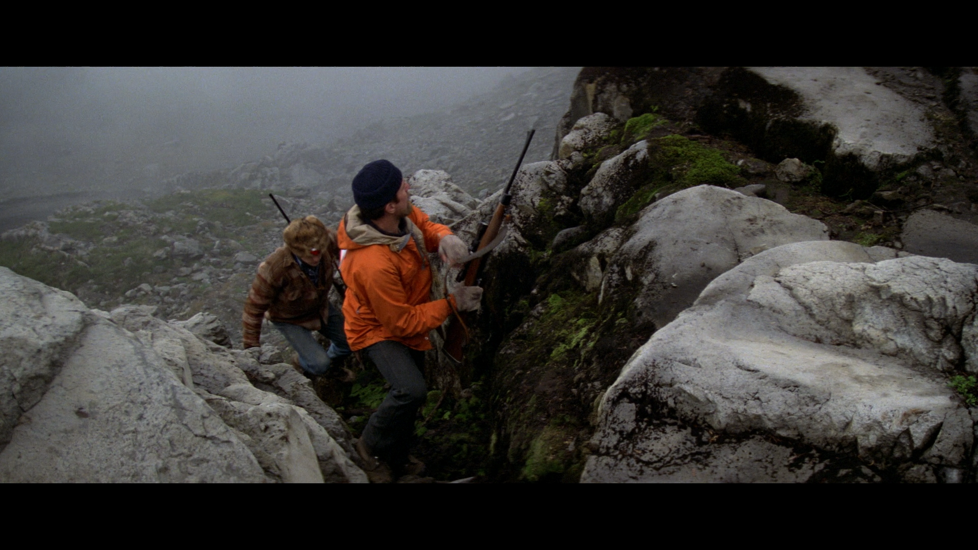 [猎鹿人].The.Deer.Hunter.1978.BluRay.1080p.AVC.DTS-HD.MA.5.1-HDBEE    38.1G8 p* u% c, t# r$ e) O-13.png