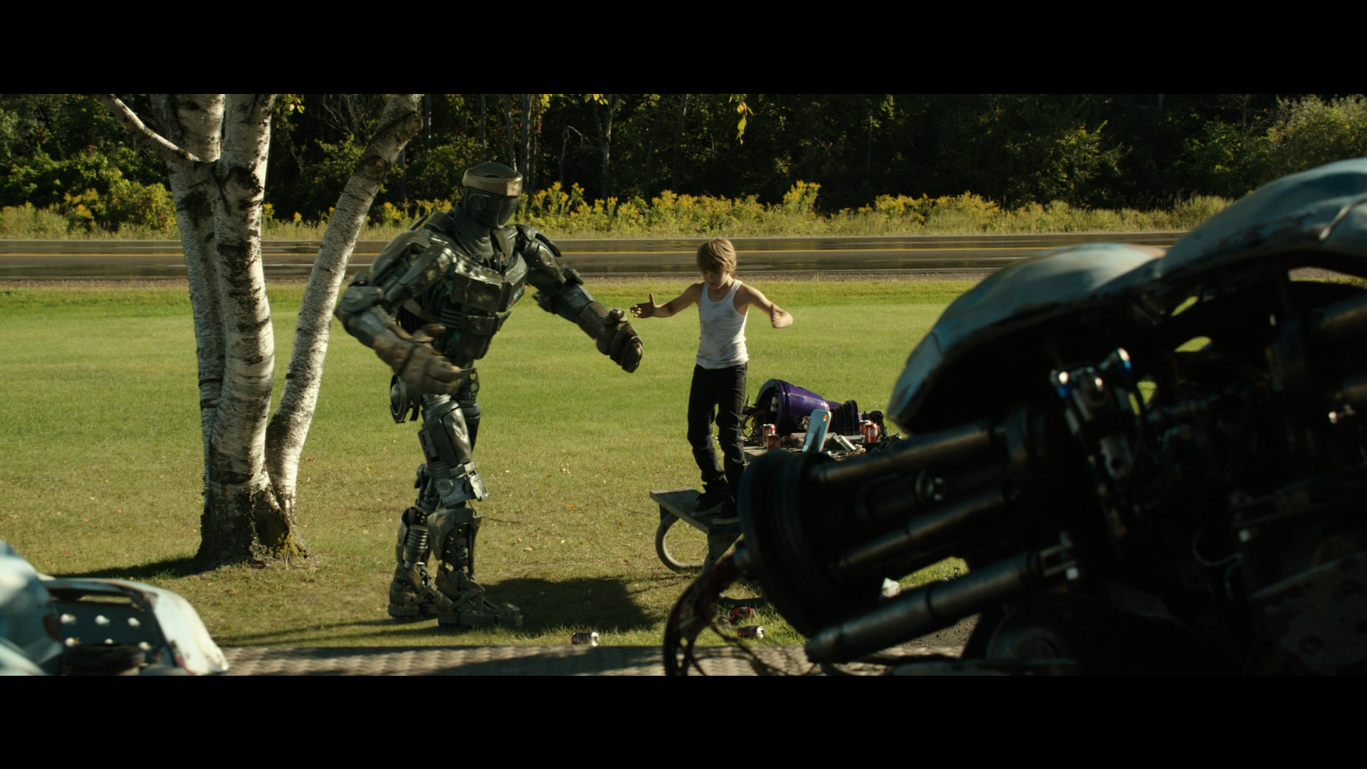 [铁甲钢拳].Real.Steel.2011.BluRay.1080p.AVC.DTS-HD.MA.7.1-DaNieL   40.36G7 c! r7 {, a. s% S6 V- E, m-16.png