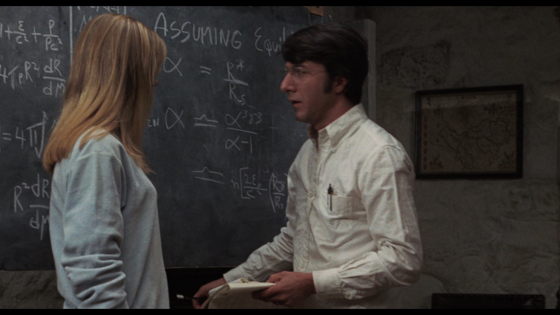 [稻草狗].Straw.Dogs.1971.CC.BluRay.1080p.AVC.LPCM.1.0@ZYN1998    45.99G- S) r% I9 Z+ e) I8 n-6.jpg