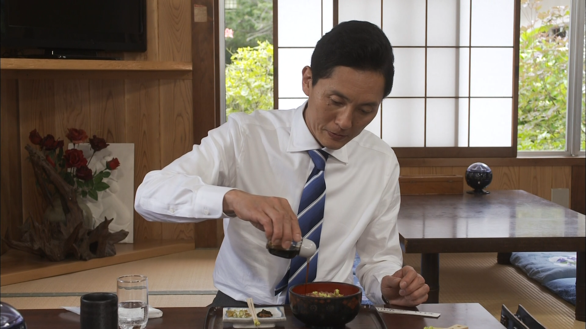 [孤独的美食家].The.Solitary.Gourmet.S03D04.2013.JPN.BluRay.1080i.AVC.LPCM.2.0-ARiN   22.01G2 I/ J8 T+ X( {7 u-6.png