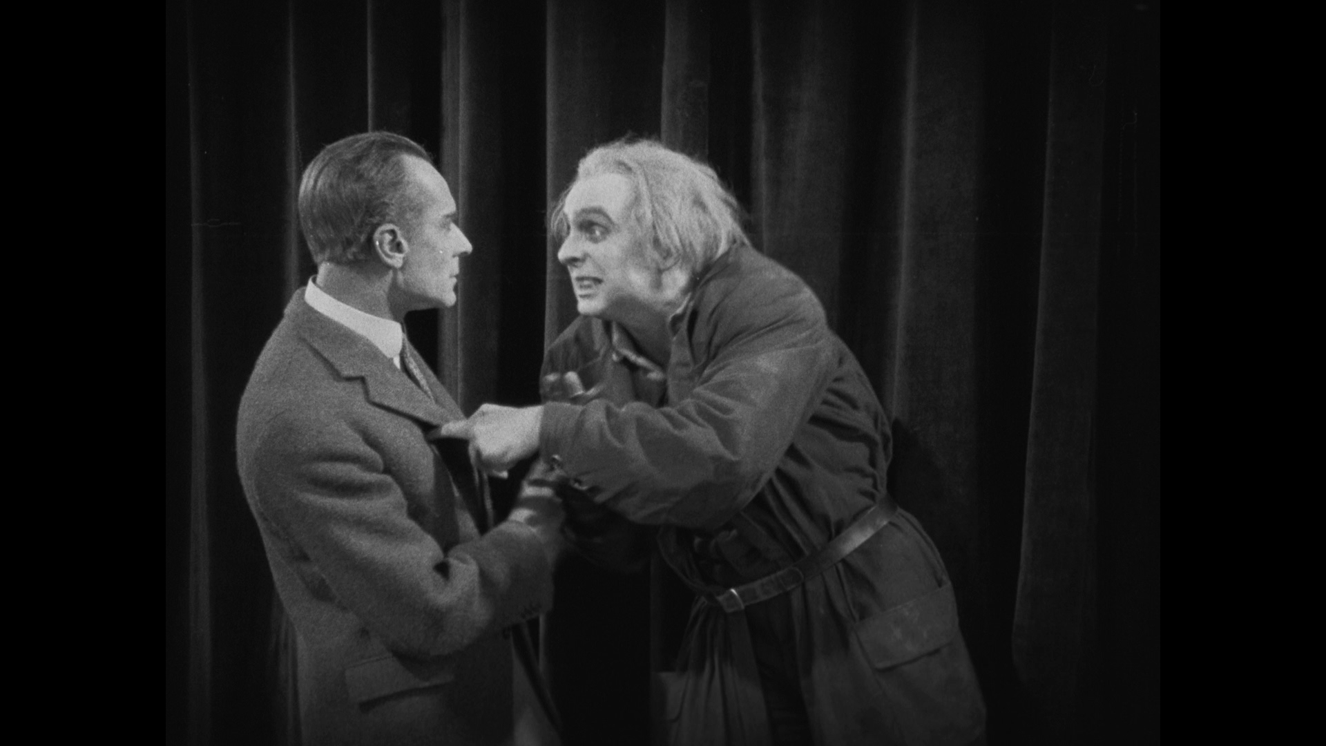 [大都会].Metropolis.1927.GER.Disc2.BluRay.1080p.AVC.DTS-HD.MA.5.1-HDBEE     35.38G' X  T: [9 t/ q& |9 v-8.png