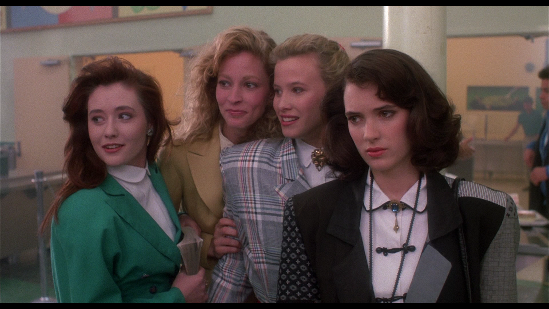 [希德姐妹帮].Heathers.1988.BluRay.1080p.AVC.TrueHD.5.1-NoGroup     32.1G8 T+ r8 Q; {* S% ~. M2 O) d: c: _-6.png