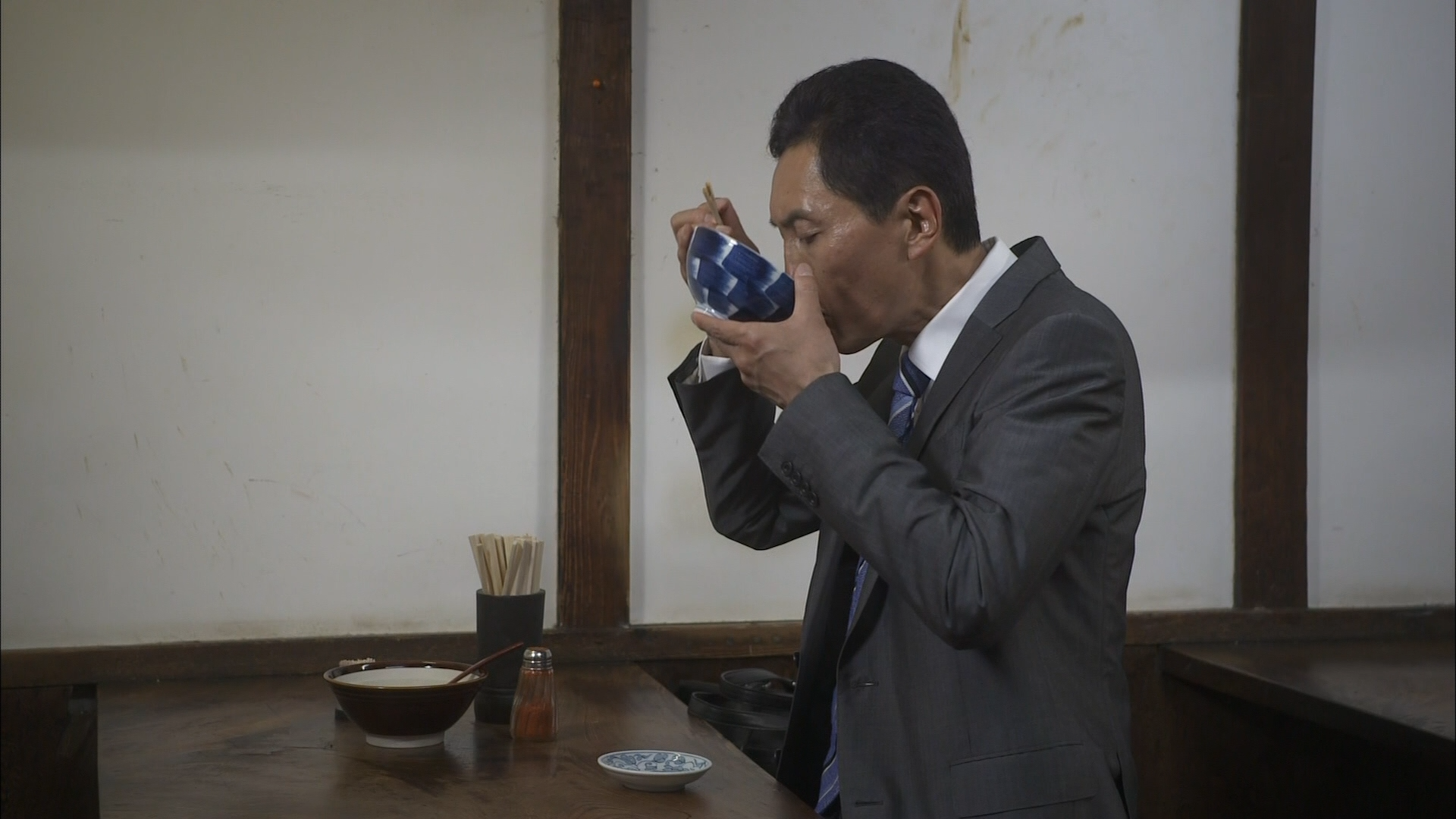 [孤独的美食家].The.Solitary.Gourmet.S05D02.2015.JPN.BluRay.1080i.AVC.LPCM.2.0-ARiN     21.22G-11.png