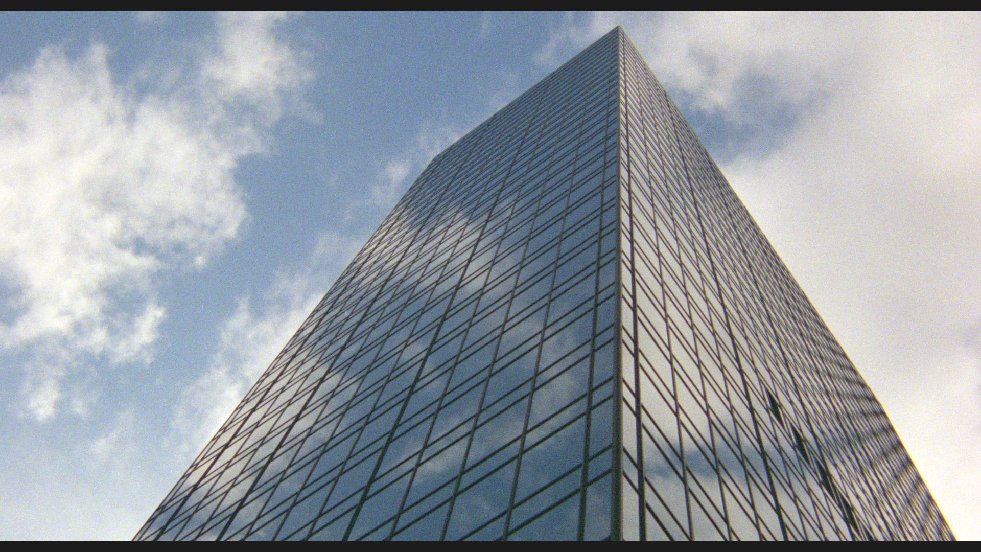 [失衡生活].Koyaanisqatsi.1982.CC.BluRay.1080p.AVC.DTS-HD.MA.5.1-RUT    45.97G5 l; J/ w) L  k% A" ?-20.png