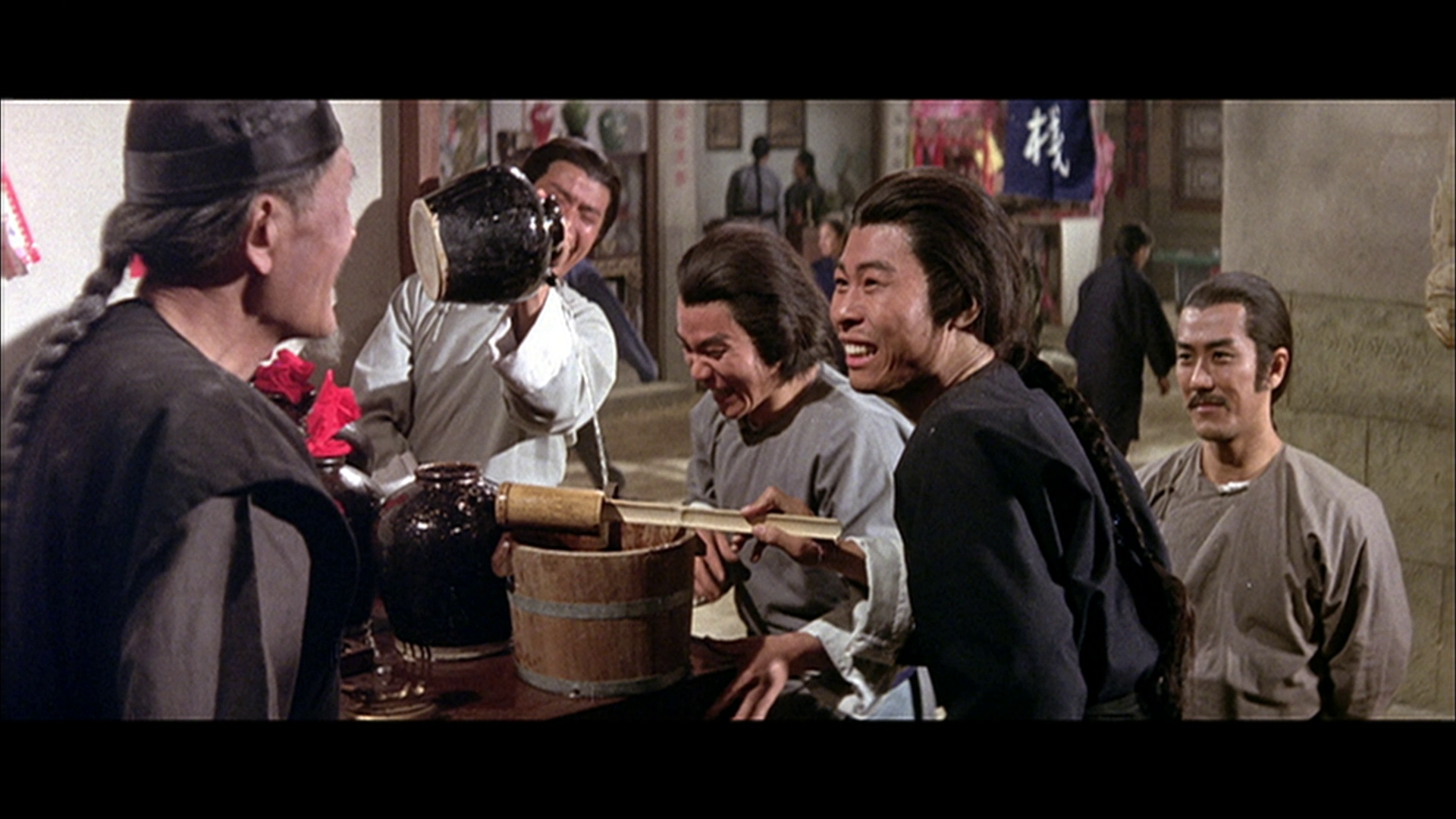 [三德和尚与舂米六].The.Iron.Fisted.Monk.1977.2K.Remastered.GBR.BluRay.1080p.AVC.LPCM.2.0-Doraemon     30.41G-14.png