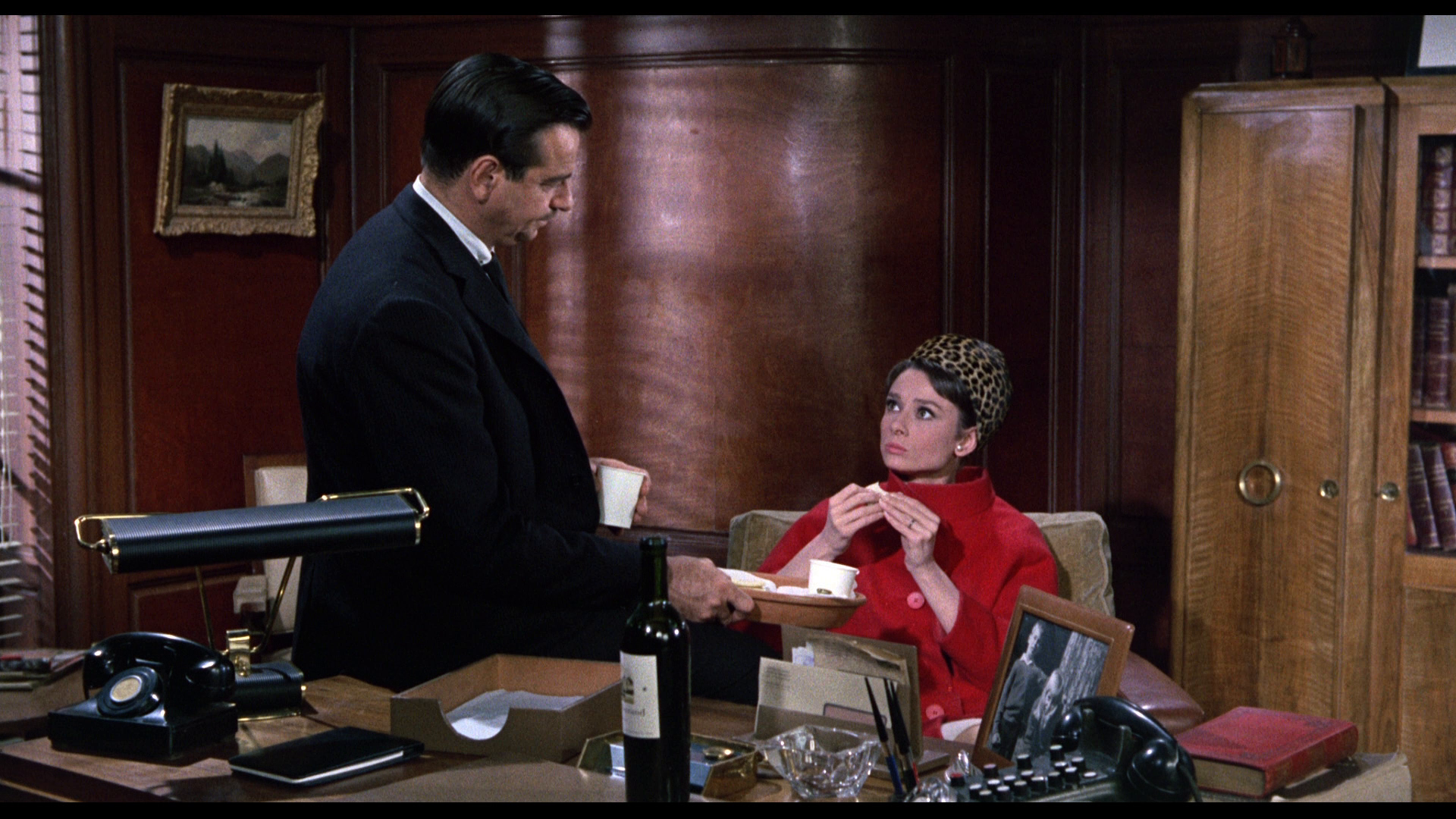 [谜中谜].Charade.1963.RA.CC.BluRay.1080p.AVC.LPCM.1.0@ZYN1998    34.88G-6.png