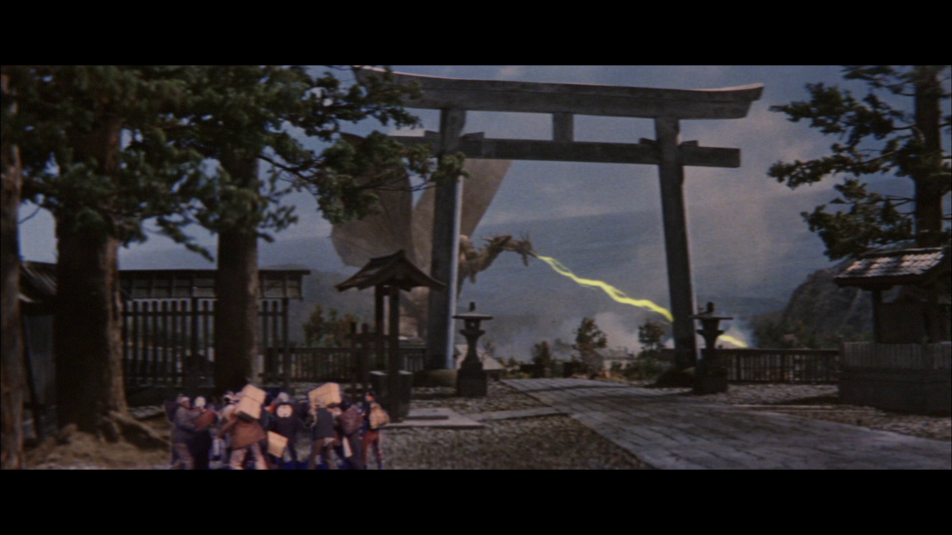 [摩斯拉决战哥斯拉].Mothra.vs.Godzilla.1964.USA.BluRay.1080p.AVC.LPCM.1.0-ARiN      45.21G-4.png