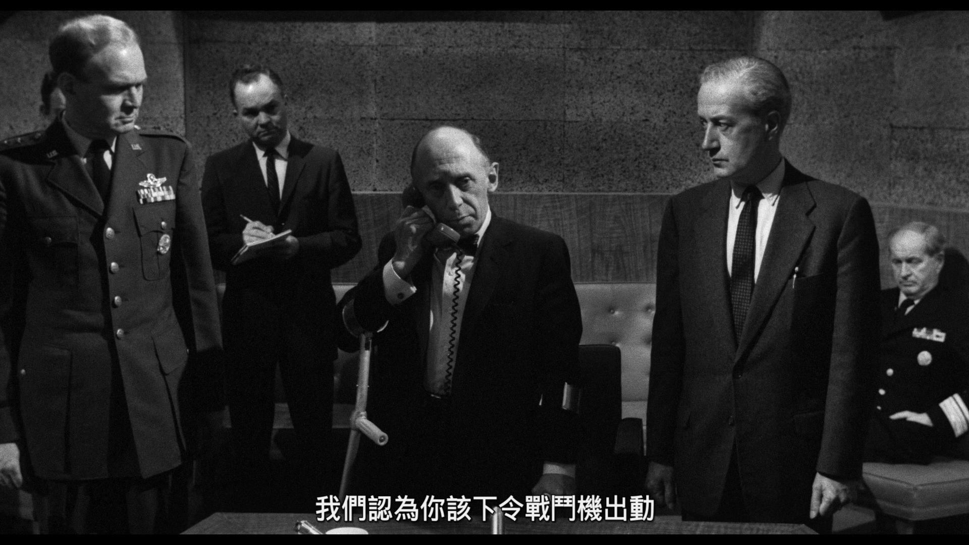 [奇幻核子战].Fail-Safe.1964.CC.BluRay.1080p.AVC.LPCM.1.0-951     40.85G+ u' `; [7 P8 [! }6 E-4.jpg