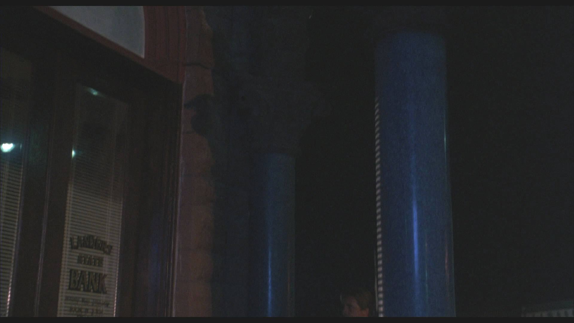 [激情沸点].The.Hot.Spot.1990.BluRay.1080p.AVC.DTS-HD.MA.2.0-iTWASNTME    22.27G-17.png