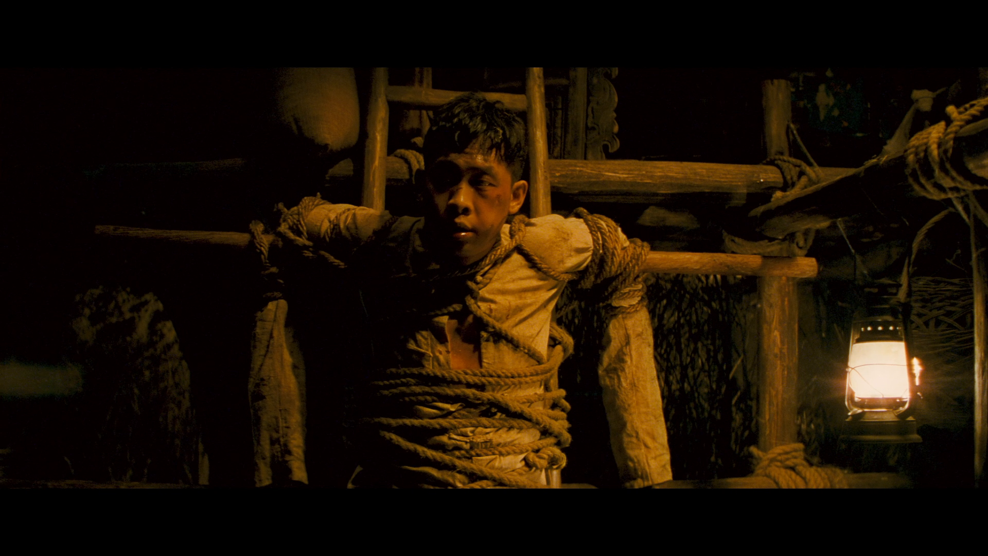 [匹夫].Eastern.Bandits.2012.BluRay.1080p.AVC.DTS-HD.MA.5.1-JoyHD      21.36G# u1 O3 u! E) A; |# x-6.png