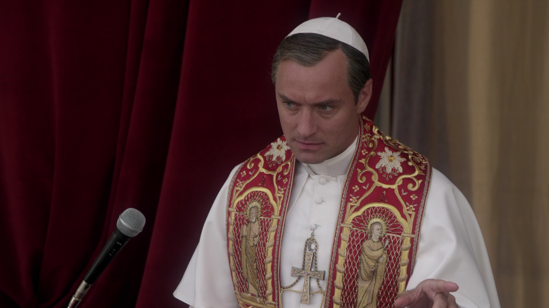 [年轻的教宗].The.Young.Pope.S01D01.2016.BluRay.1080i.AVC.DTS-HD.MA.5.1-HDForever     33.69G-6.jpg