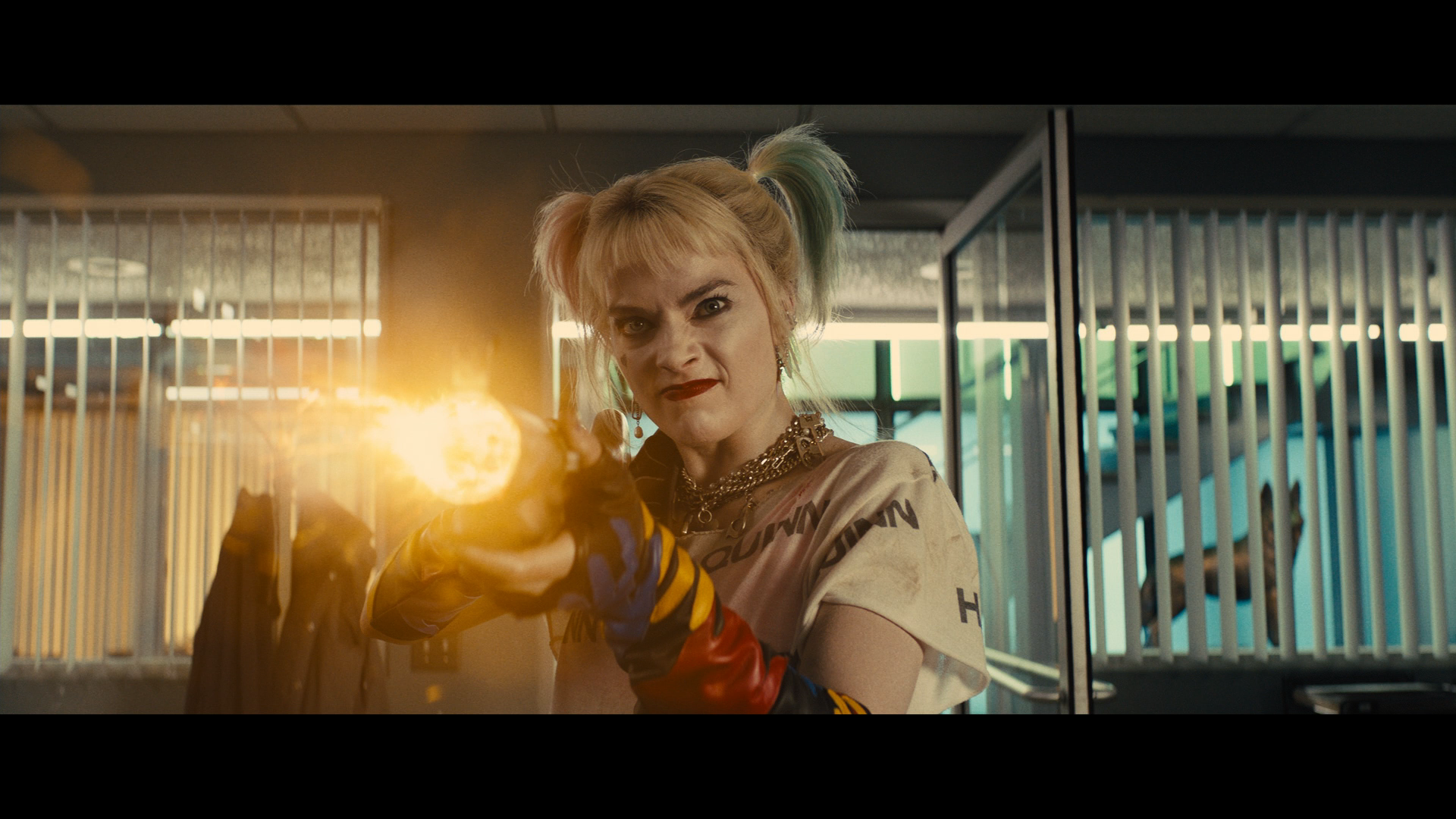 [猛禽小队和哈莉·奎茵].Birds.of.Prey.And.the.Fantabulous.Emancipation.of.One.Harley.Quinn.2020.CEE.BluRay.1080p.AVC.TrueHD.7.1-NoGroup     45.48G, y  S6 A! a: {5 O0 S-11.png