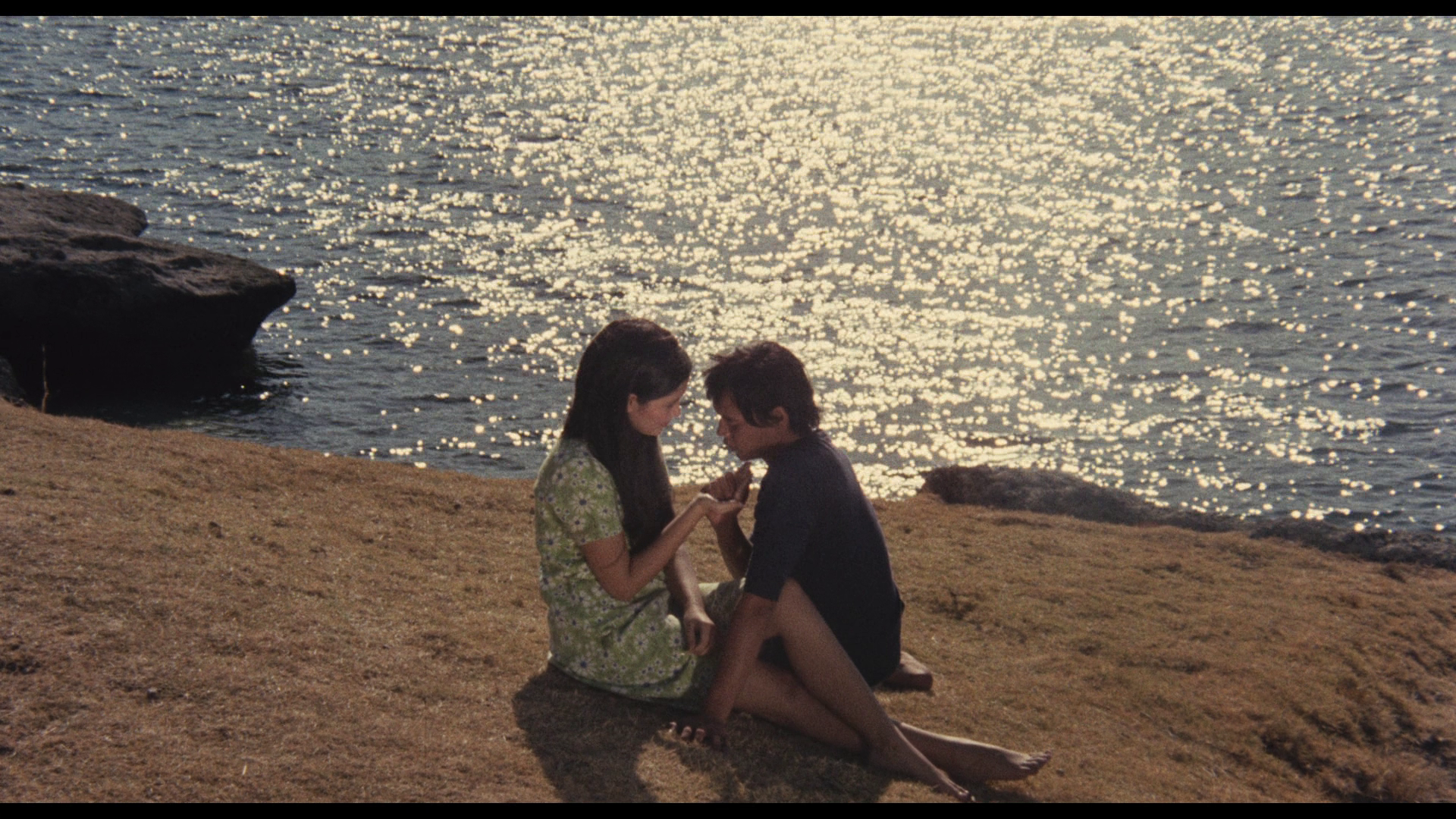 [马尼拉·在霓虹灯的魔爪下].Manila.in.the.Claws.of.Light.1975.GBR.BluRay.1080p.AVC.LPCM.1.0-DIY@Ryu     46.74G-4.png