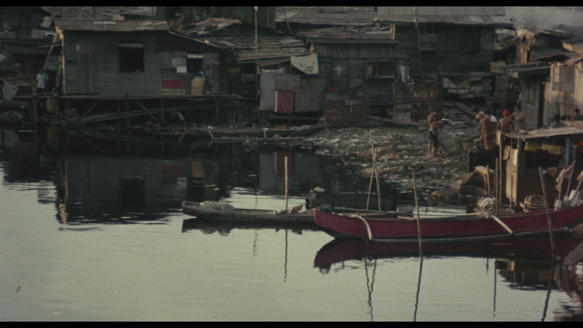 [马尼拉·在霓虹灯的魔爪下].Manila.in.the.Claws.of.Light.1975.GBR.BluRay.1080p.AVC.LPCM.1.0-DIY@Ryu     46.74G-6.png